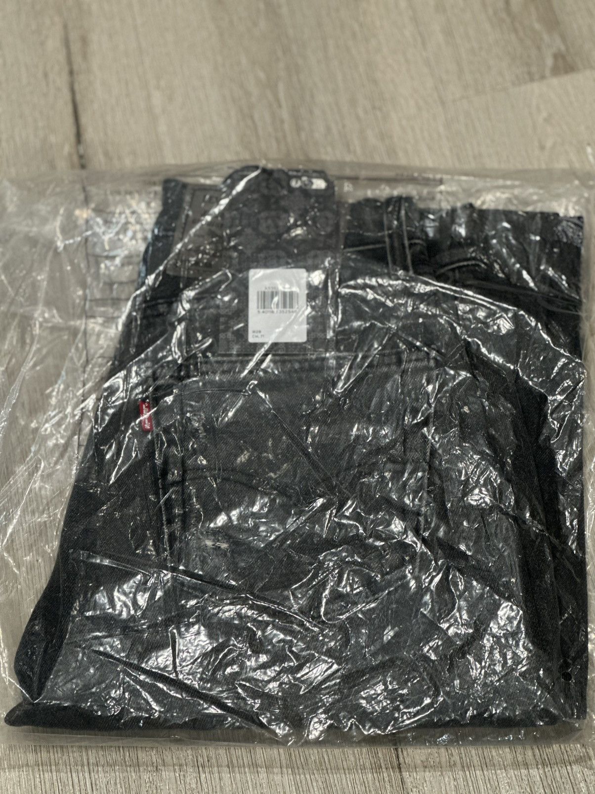CLOT × Levi's CLOT X Levi’s 501 UNIONRAIL BLACK DENIM SIZE 28 Size US 28 / EU 44 - 7 Thumbnail