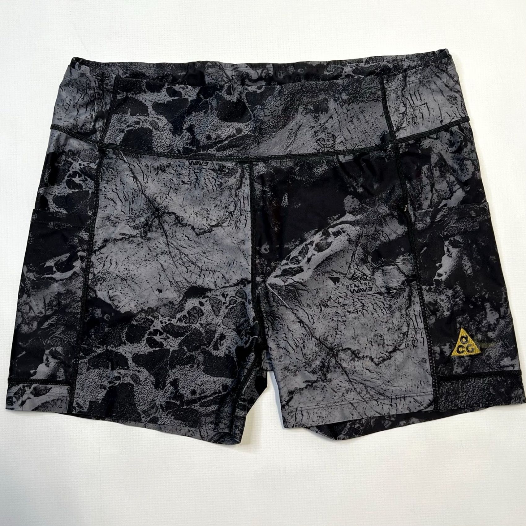 Nike ACG Women Nike ACG Dri-FIT ADV Crater Lookout Shorts DC9881 010 Size 2XL Black Camouflage Nike ACG Shorts Womens 2XL Short 2XL Size 40" / US 18 - 4 Thumbnail
