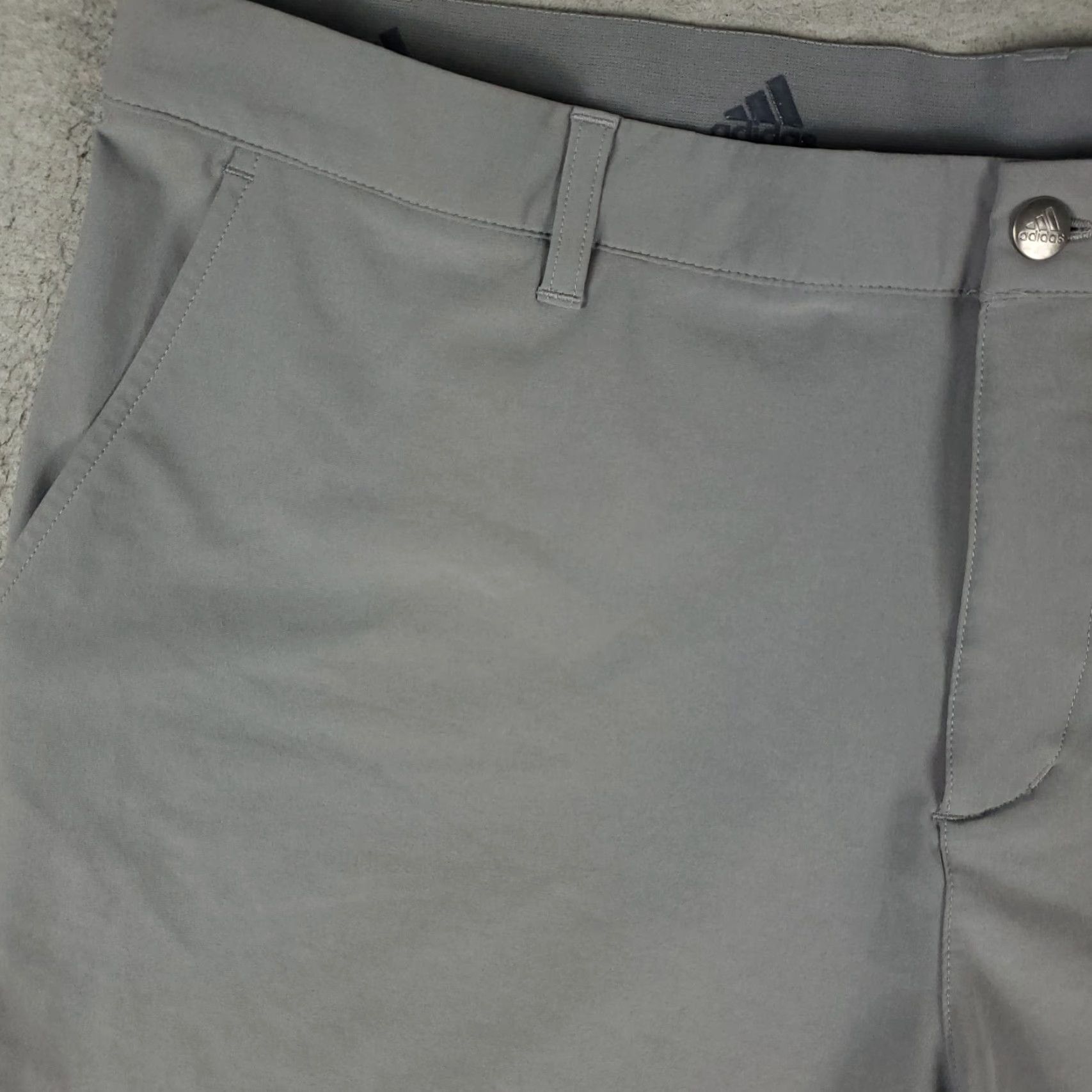 Adidas Adidas Shorts Mens Size 38 Gray Golf Casual Slash Pockets Flat Front Chino Size US 38 / EU 54 - 2 Thumbnail