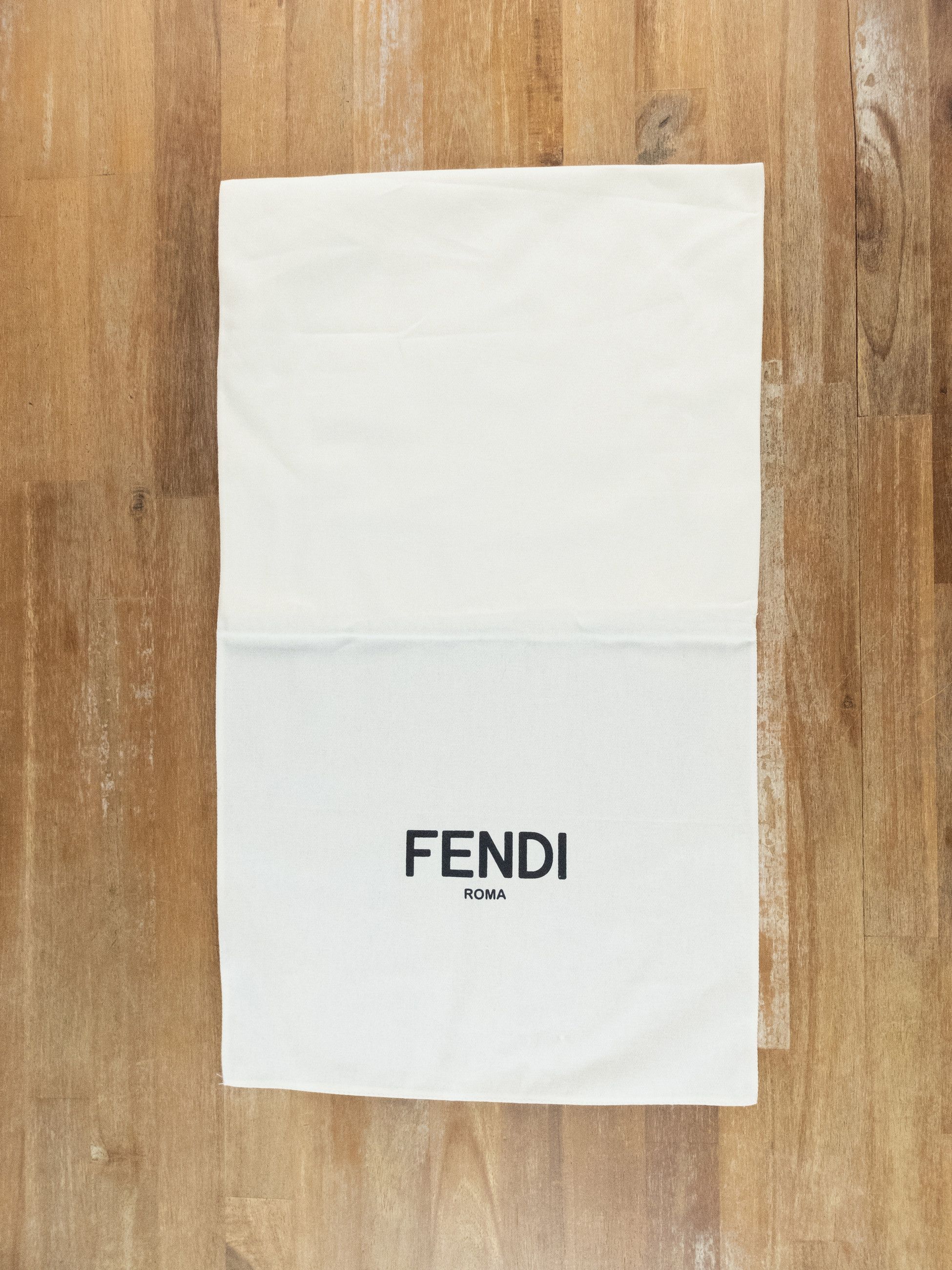 Fendi FENDI x Marc Jacobs black white logo print silk square scarf Size ONE SIZE - 7 Thumbnail