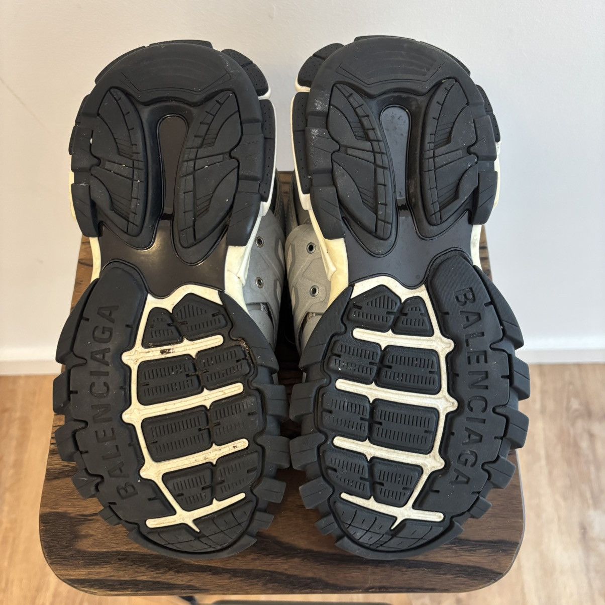 Balenciaga Balenciaga Track Runner Size 41 Size US 8 / EU 41 - 6 Thumbnail