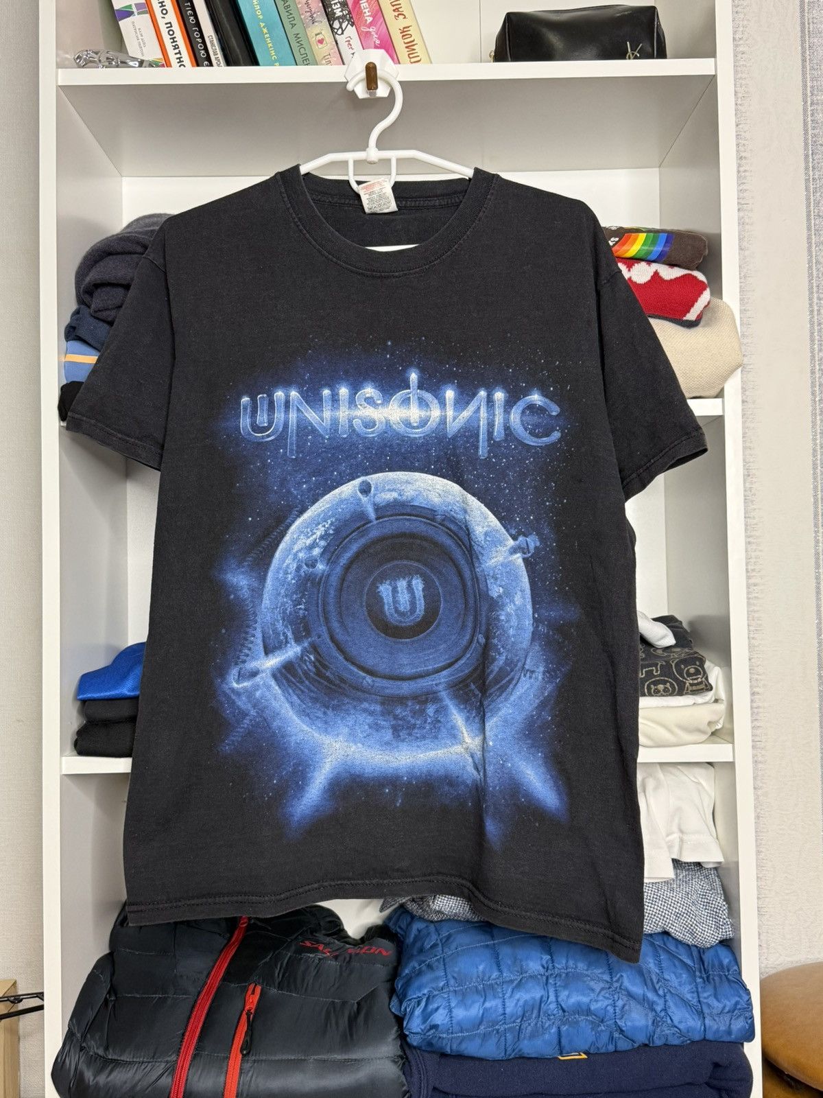 Fruit Of The Loom Unisonic World Tour 2012 Bands tshirt size L Size US L / EU 52-54 / 3 - 1 Thumbnail