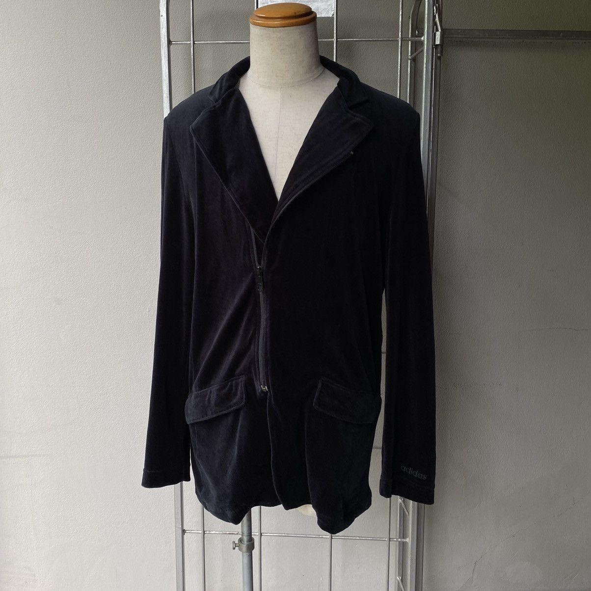 Adidas Adidas Black Velour Zip Jacket Size US M / EU 48-50 / 2 - 4 Thumbnail