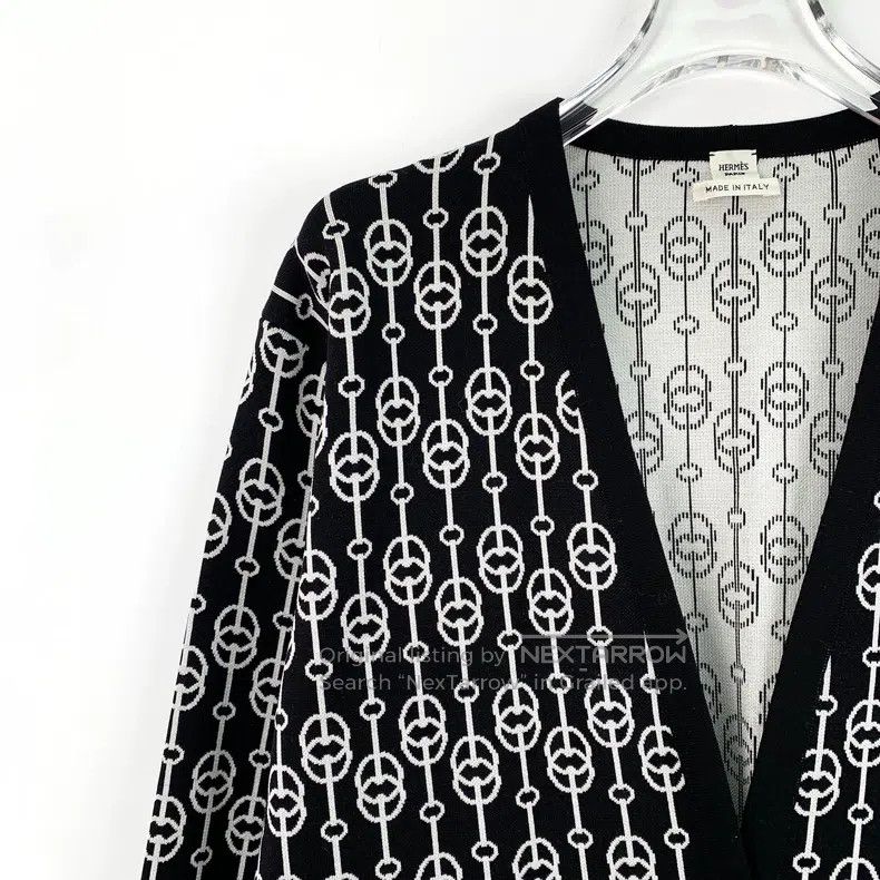 Hermes Hermes Black Pig Nose Embroidered All-Over Print V-Neck Lo Size XXS / US 00 / IT 34 - 3 Thumbnail