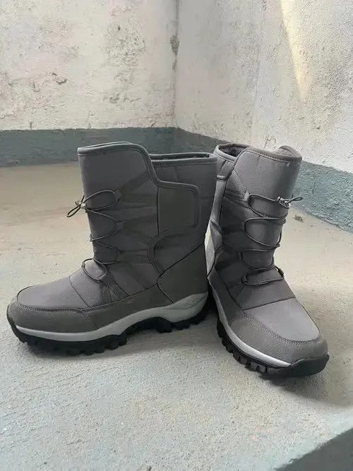 VIBE Snow Boots Plus Velvet Warm Casual Outdoor Size US 10 / EU 43 - 2 Thumbnail