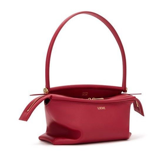 Loewe LOEWE $3400 Red Small Whisker Glazed Calfskin Shoulder Bag N Size ONE SIZE - 2 Thumbnail