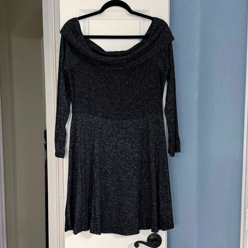 Other Charming Charlie Off-Shoulder A-Line Dress Size L / US 10 / IT 46 - 2 Thumbnail