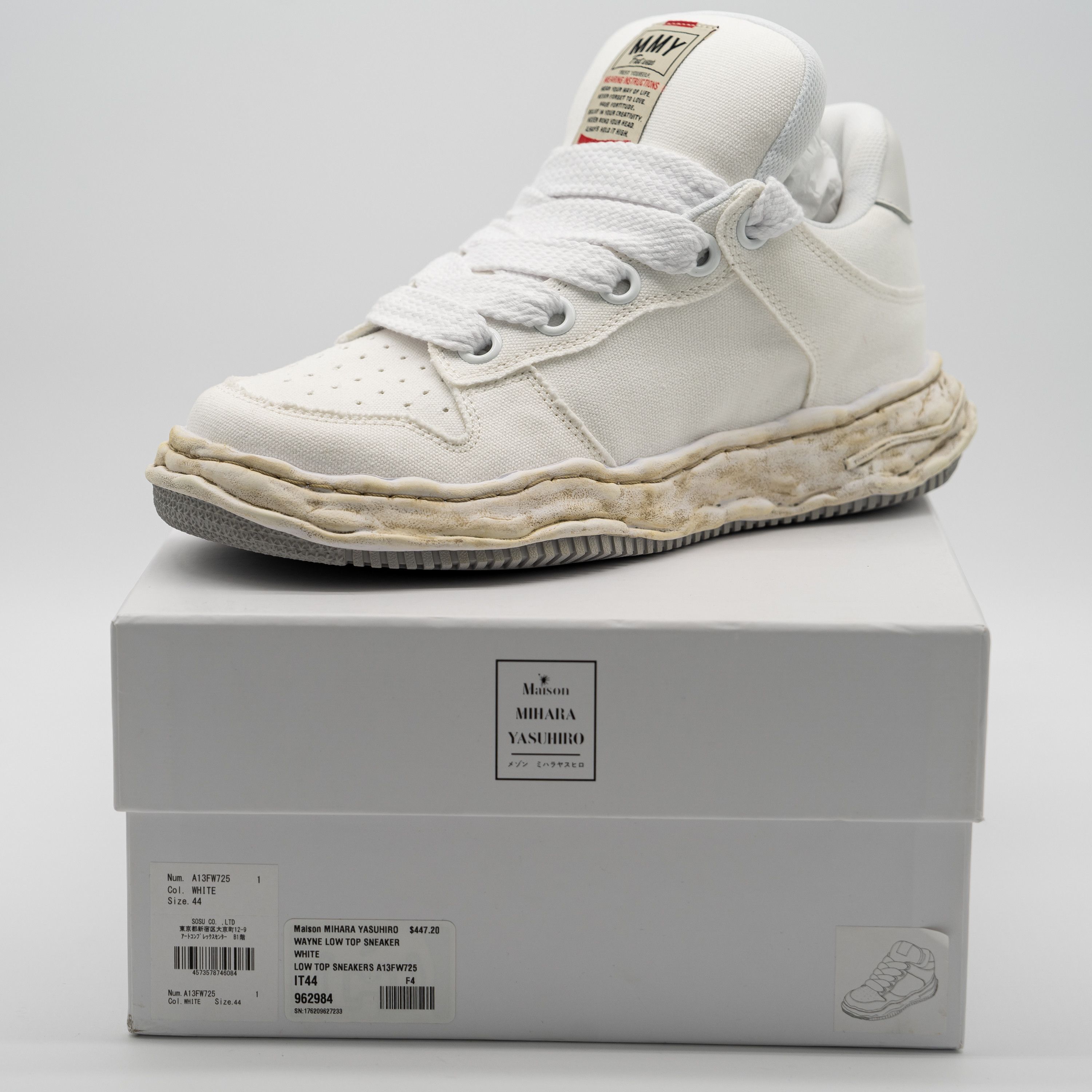 Maison MIHARA YASUHIRO 44 Maison Mihara Yasuhiro Wayne Puffer OG Sole Low White Size US 11 / EU 44 - 11 Thumbnail