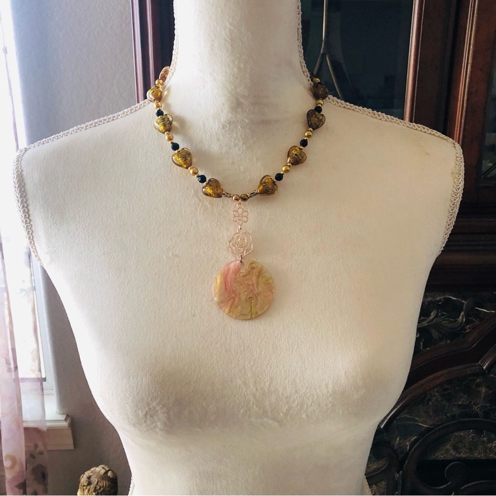 Handmade Handcrafted repurpose sparkle medallion drop Pearl necklace Size ONE SIZE - 6 Thumbnail