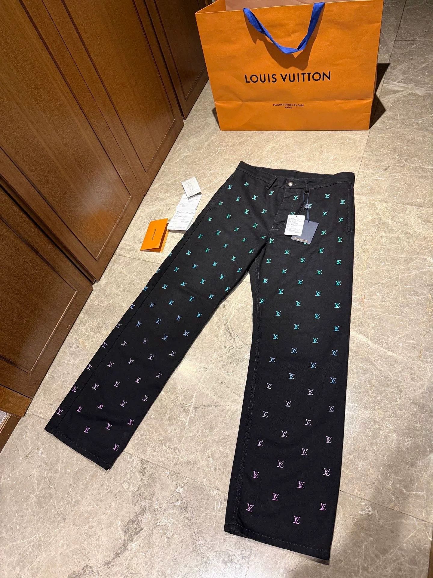 Louis Vuitton Louis Vuitton Denim Multi Denim Jeans 32 Men Size US 32 / EU 48 - 1 Thumbnail