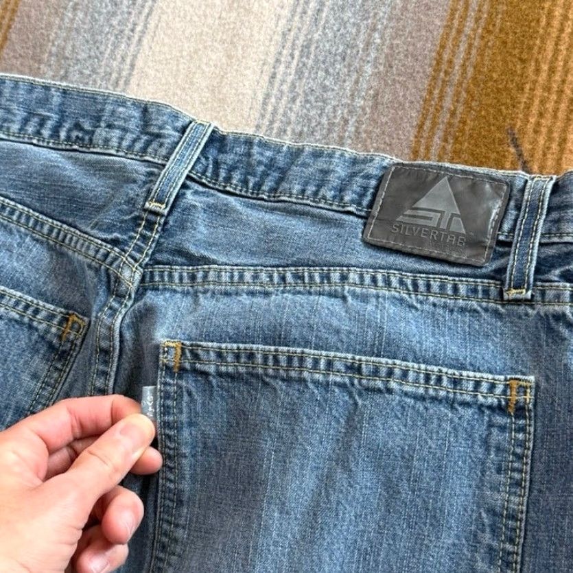 Levi's VINTAGE Levi’s Silvertab Baggy Denim Jeans 36x30 Wide-Leg Blue Men N/A Mens Grunge Skater Y2K Size US 36 / EU 52 - 6 Thumbnail