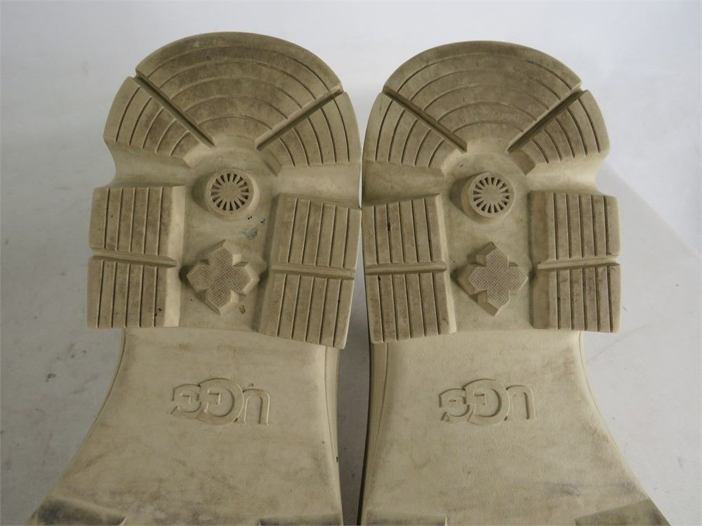 Ugg UGG SEA SALT BRISBANE CHELSEA WATERPROOF PLATFORMBOOTS 9 Size US 9 / IT 39 - 14 Thumbnail