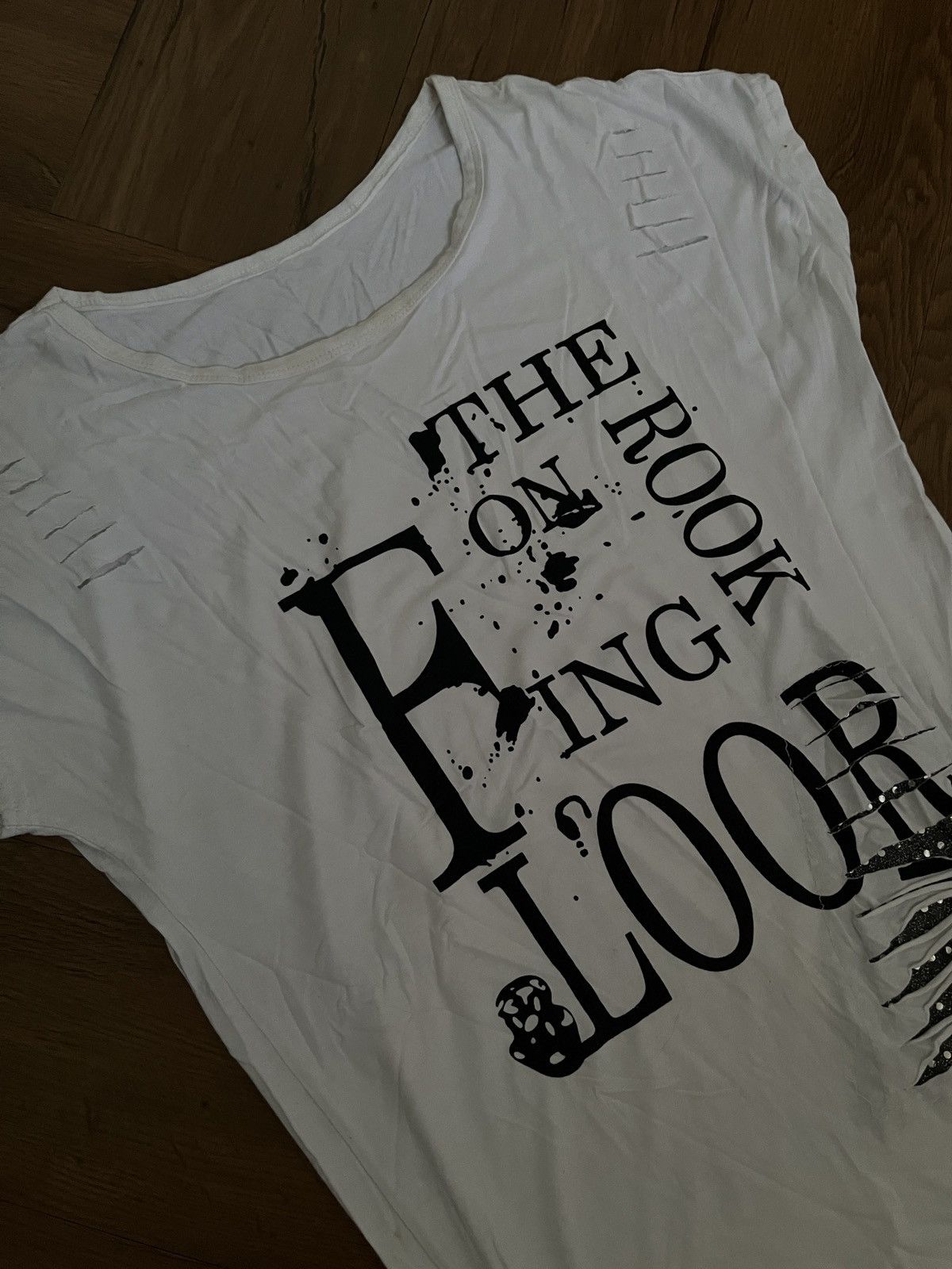 Share Spirit Homme 2000s Punk Distressed Skinny Fit Graphic Tee Size US M / EU 48-50 / 2 - 1 Thumbnail