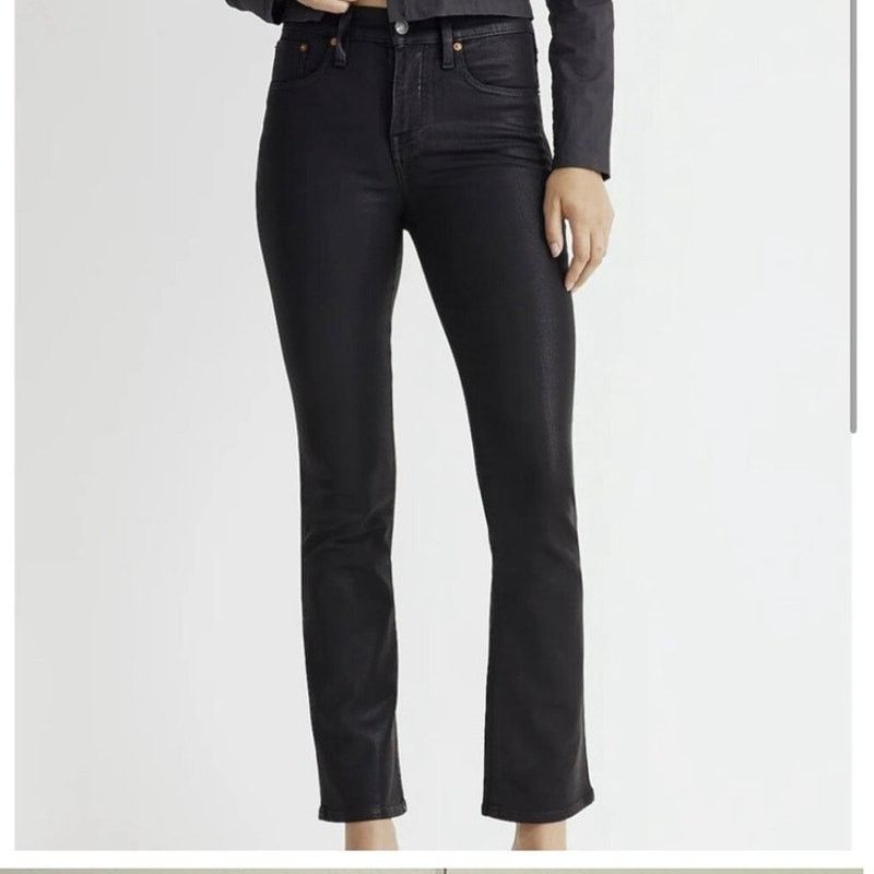 Madewell Mid Rise Kick Out Crop Jean Coated Black Sz 26 NWT