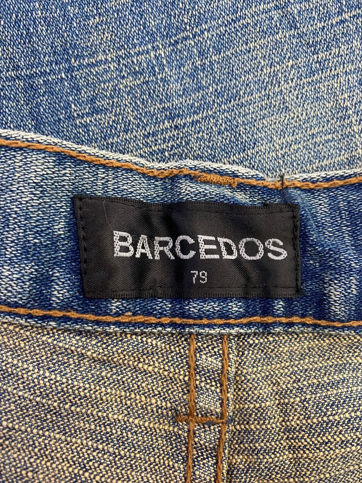 Japanese Brand Barcedons Japanese Brand Mud Faded Wash Style Loose Jeans Size US 30 / EU 46 - 10 Thumbnail