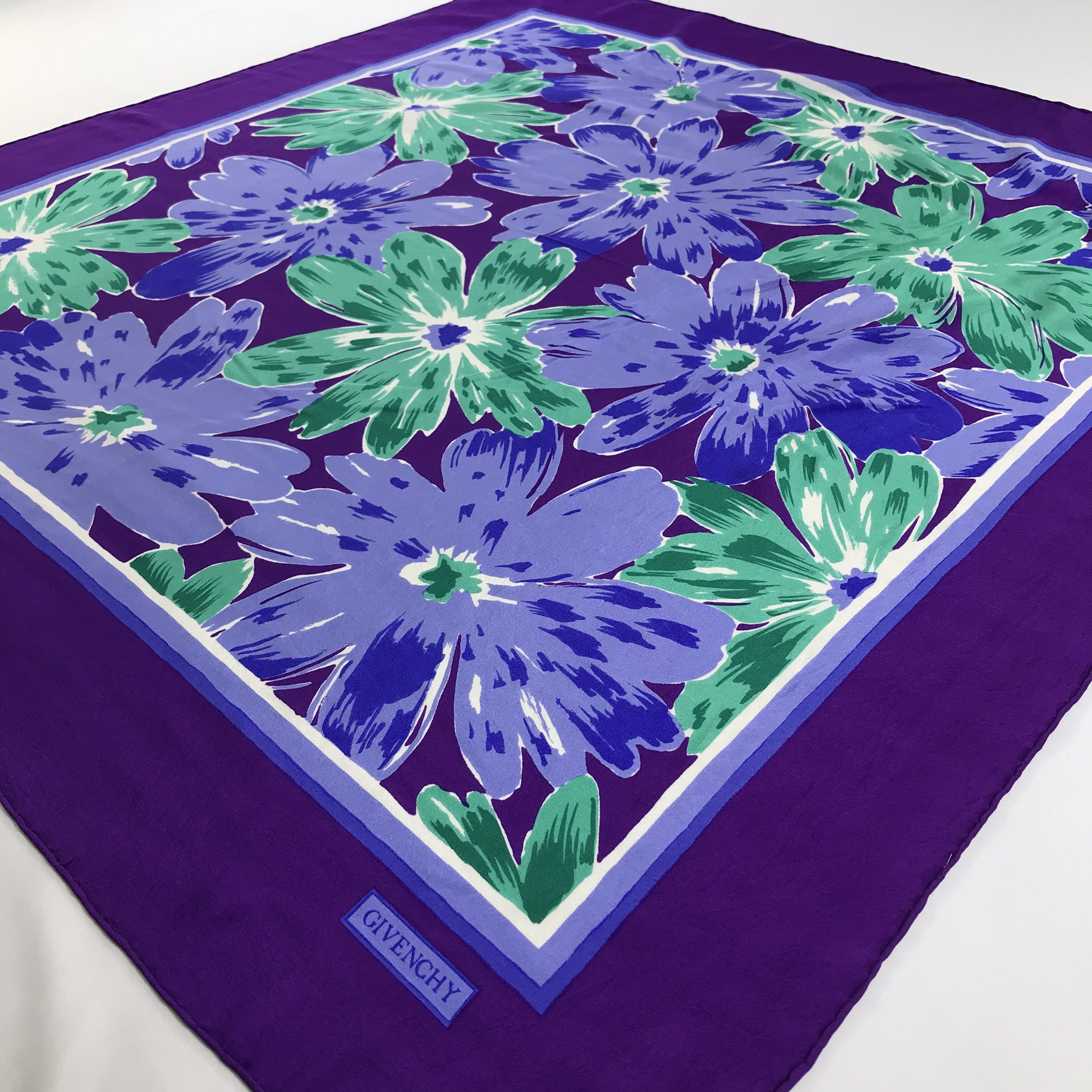 Vintage Vintage Givenchy Silk Scarf Size ONE SIZE - 3 Thumbnail