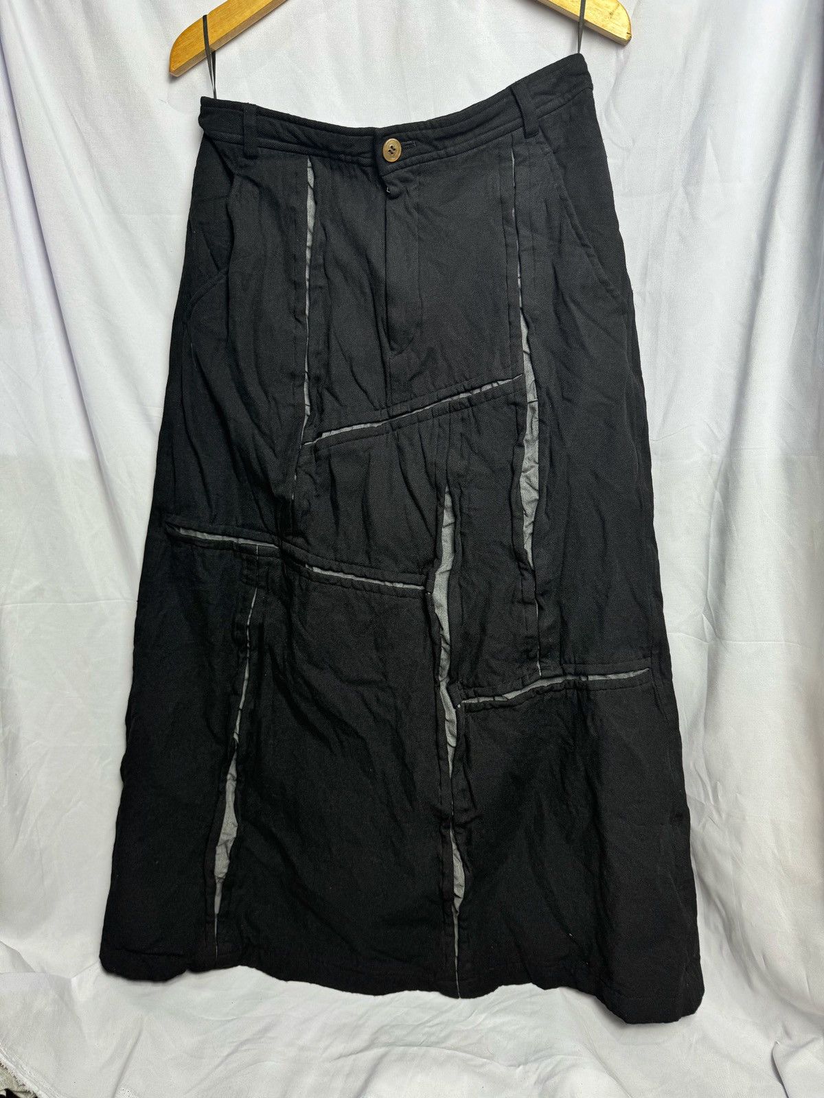 Comme des Garcons ❤️‍🔥SOLD❤️‍🔥 Comme Des Garcons Skirt Black For Men/Women Size US 30 / EU 46 - 2 Thumbnail