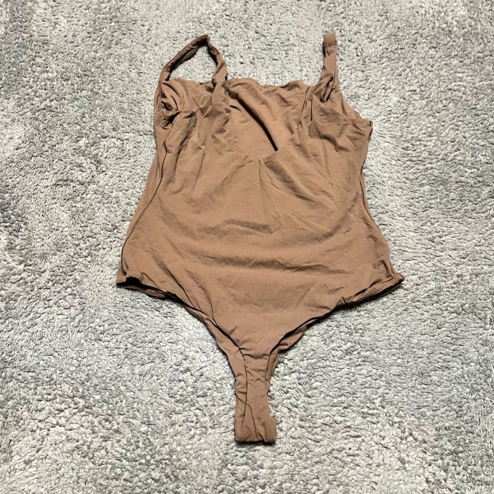 SKIMS SKIMS Bodysuit Womens L One Piece Square Neck Thong Beige Brown Mens? Womens Size L / US 10 / IT 46 - 3 Thumbnail