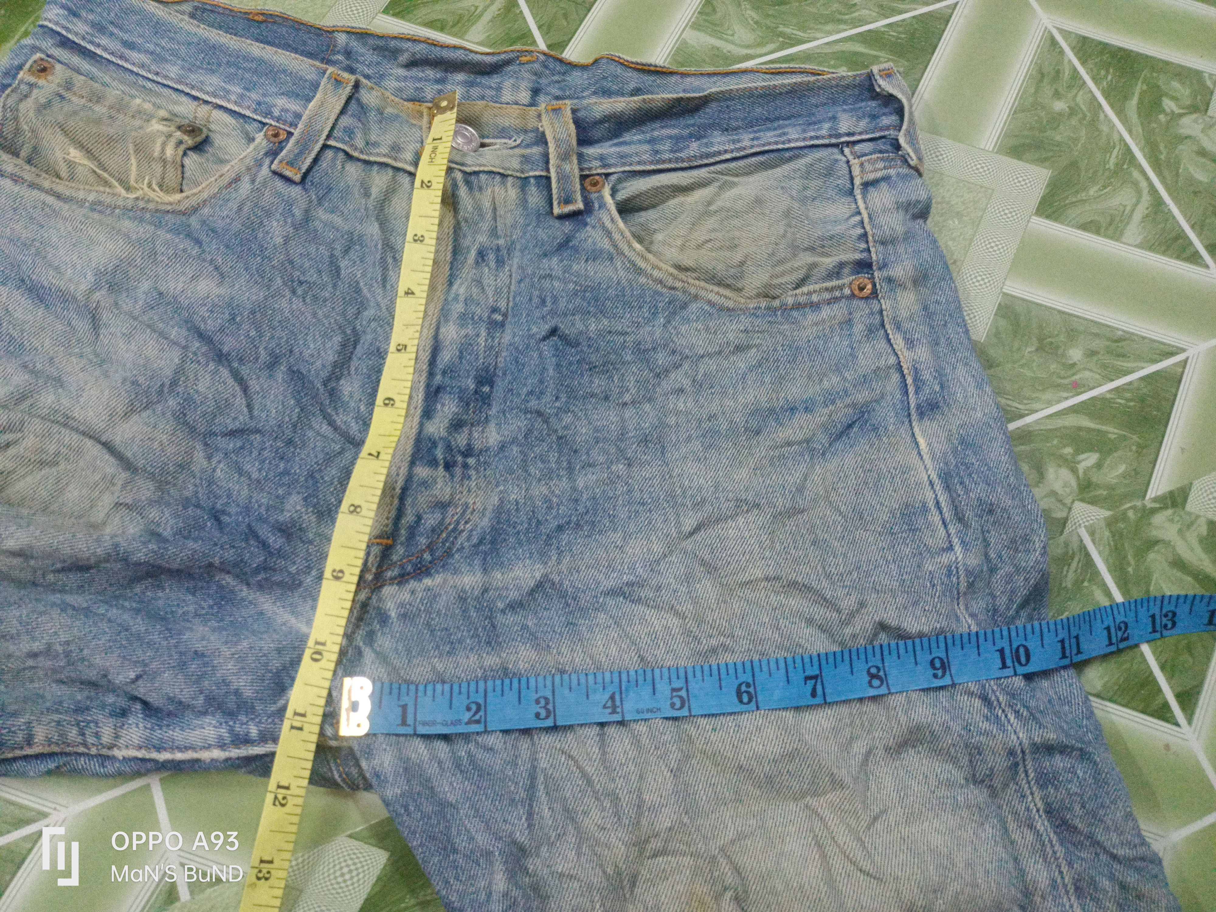 Distressed VINTAGE Levi's 501XX 90s