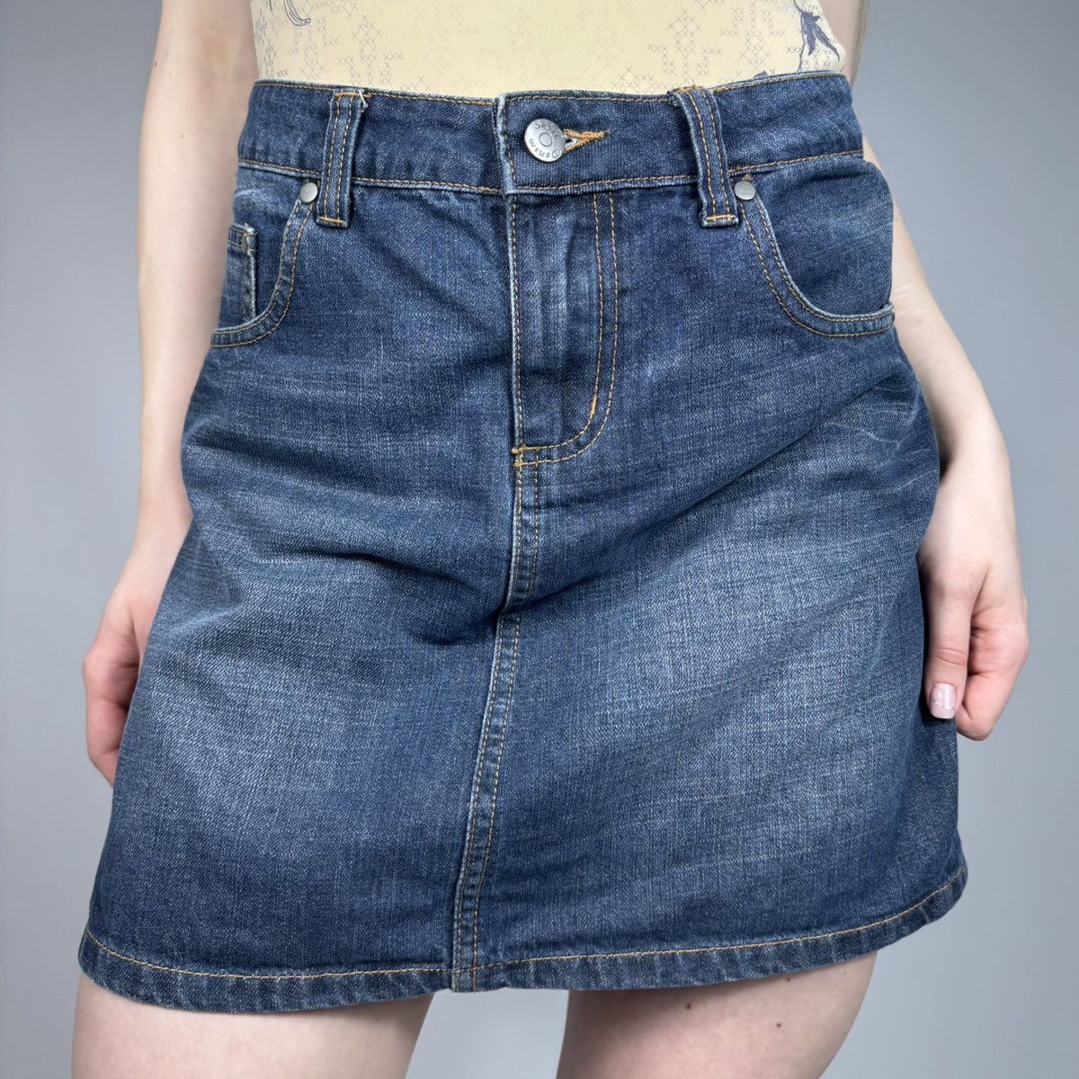 Vintage Vintage Y2K Denim Mini Skirt Retro Casual 90s Style Size 29" - 3 Thumbnail