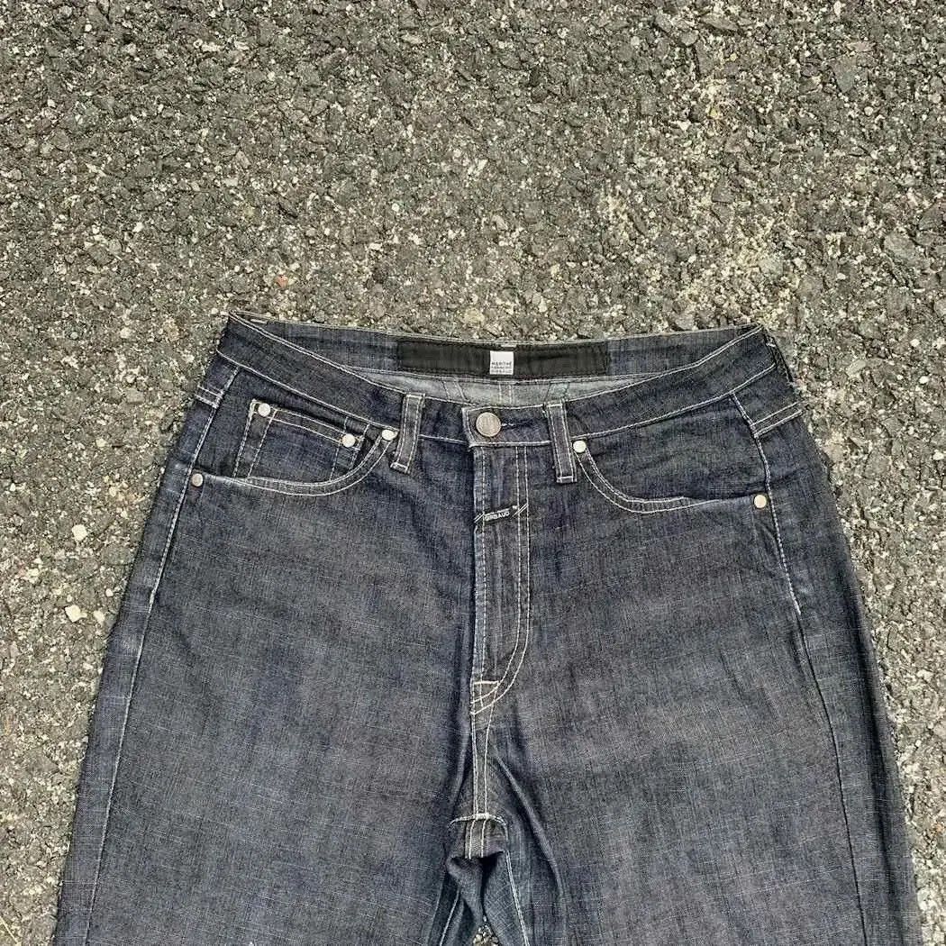 Marithe + Francois Girbaud Marithe Francois Girbaud Jeans Faded MFG Denim Pants W28 Size US 28 / EU 44 - 4 Thumbnail