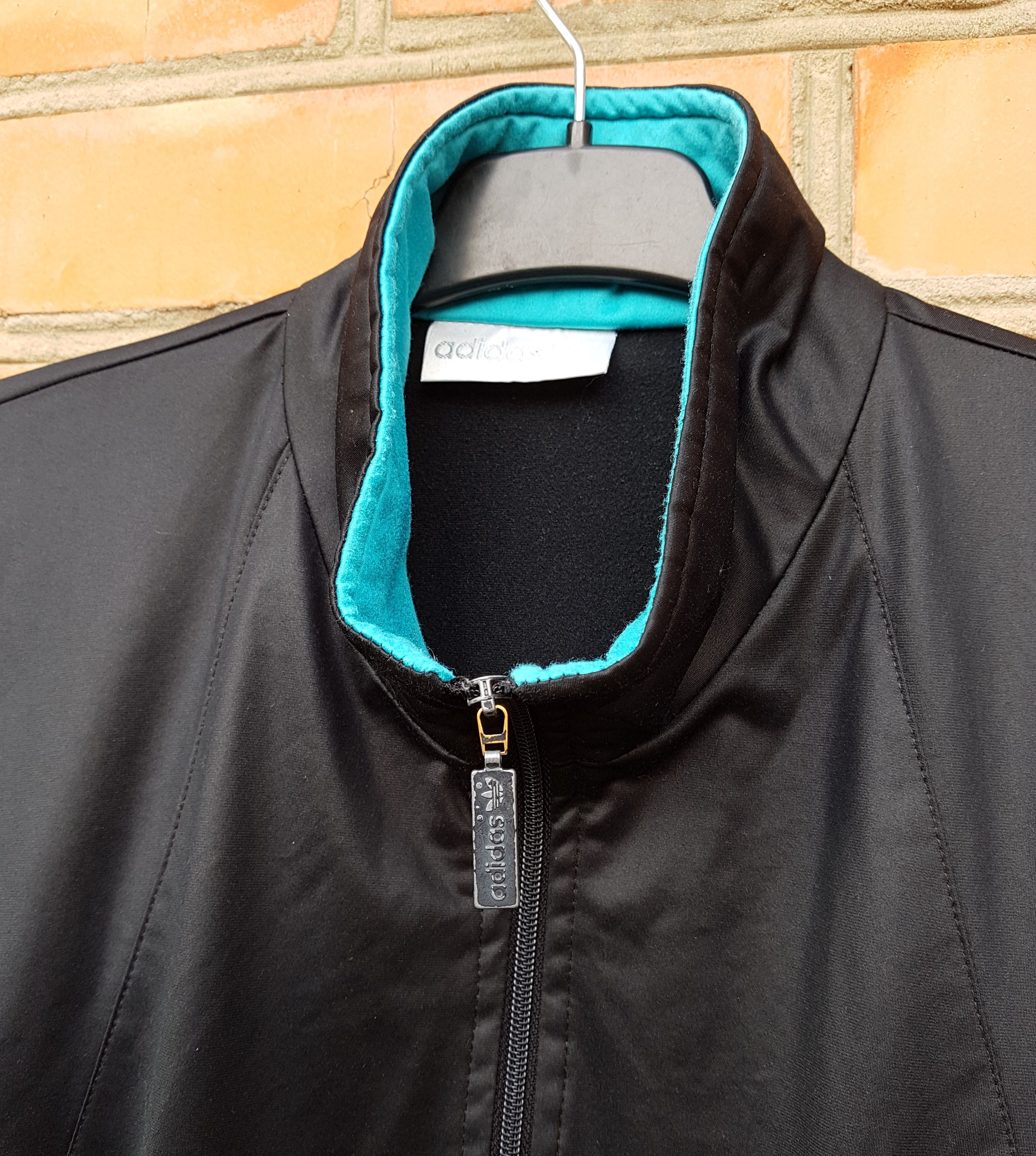 Adidas Vintage Adidas Retro Full Zip Track Top Jacket sz M Size US M / EU 48-50 / 2 - 8 Thumbnail