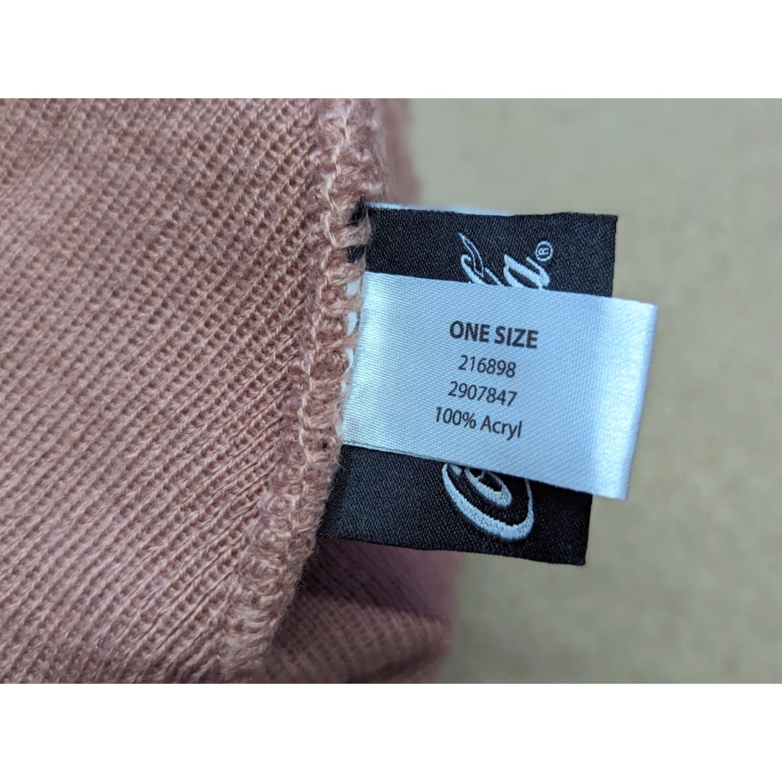 Vintage VINTAGE Coca Cola Pink Beanie Hat One Size Plain Original Size ONE SIZE - 3 Thumbnail