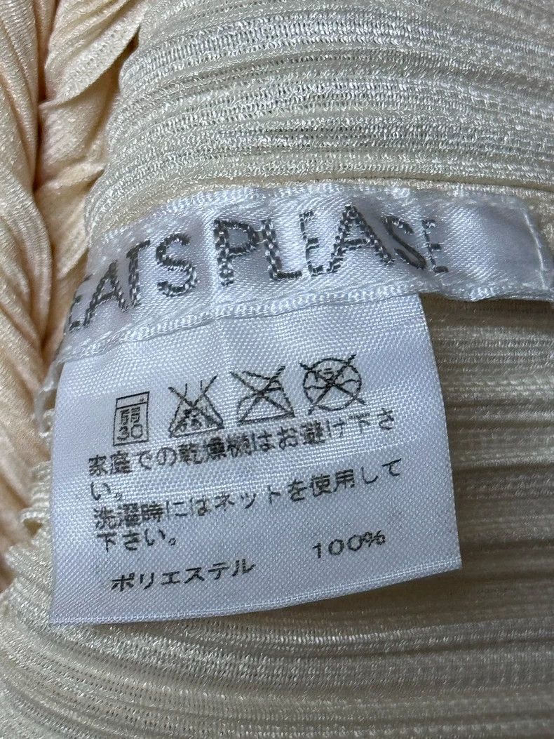 Issey Miyake issey miyake size:one size Light yellow lapel cardigan 250 Size XXS / US 00 / IT 34 - 4 Thumbnail