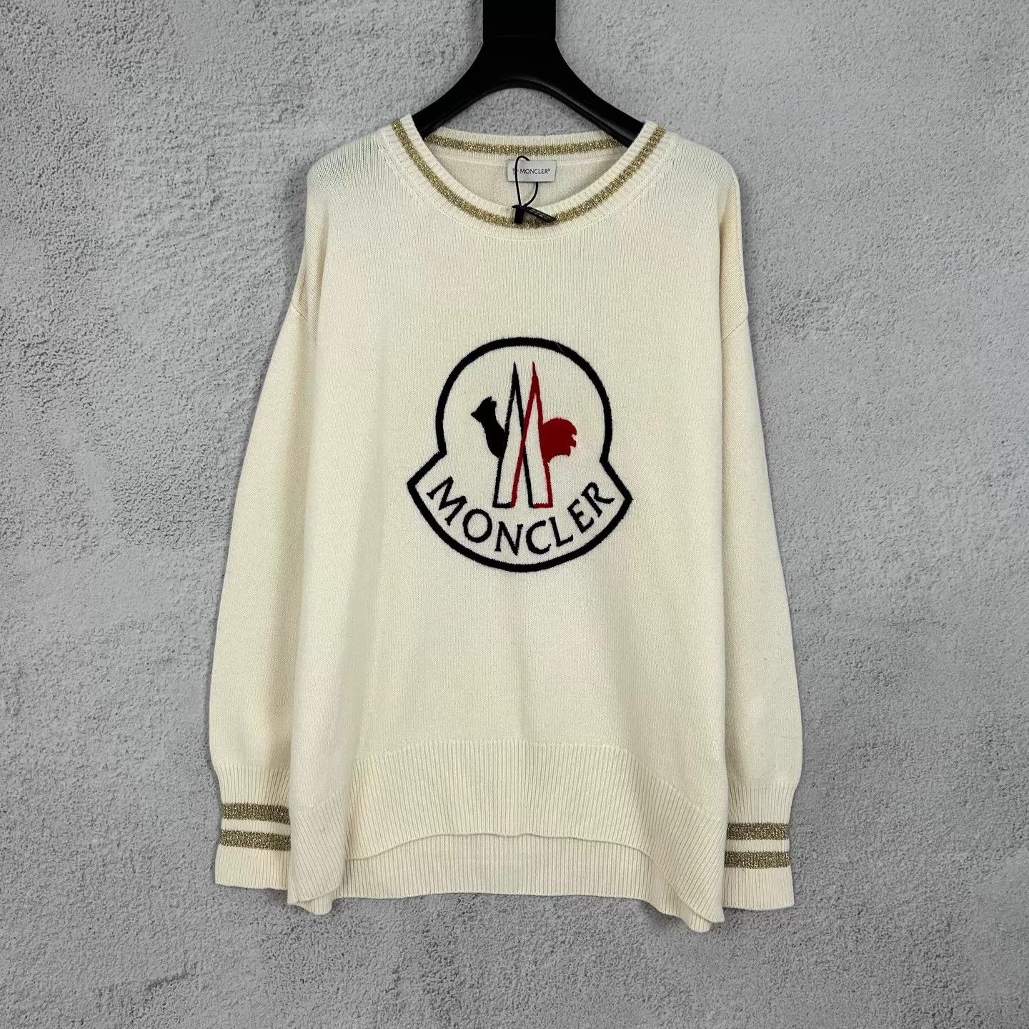 Moncler MONCLER Cream Large Logo Wool Knit Sweater M Size US M / EU 48-50 / 2 - 1 Thumbnail