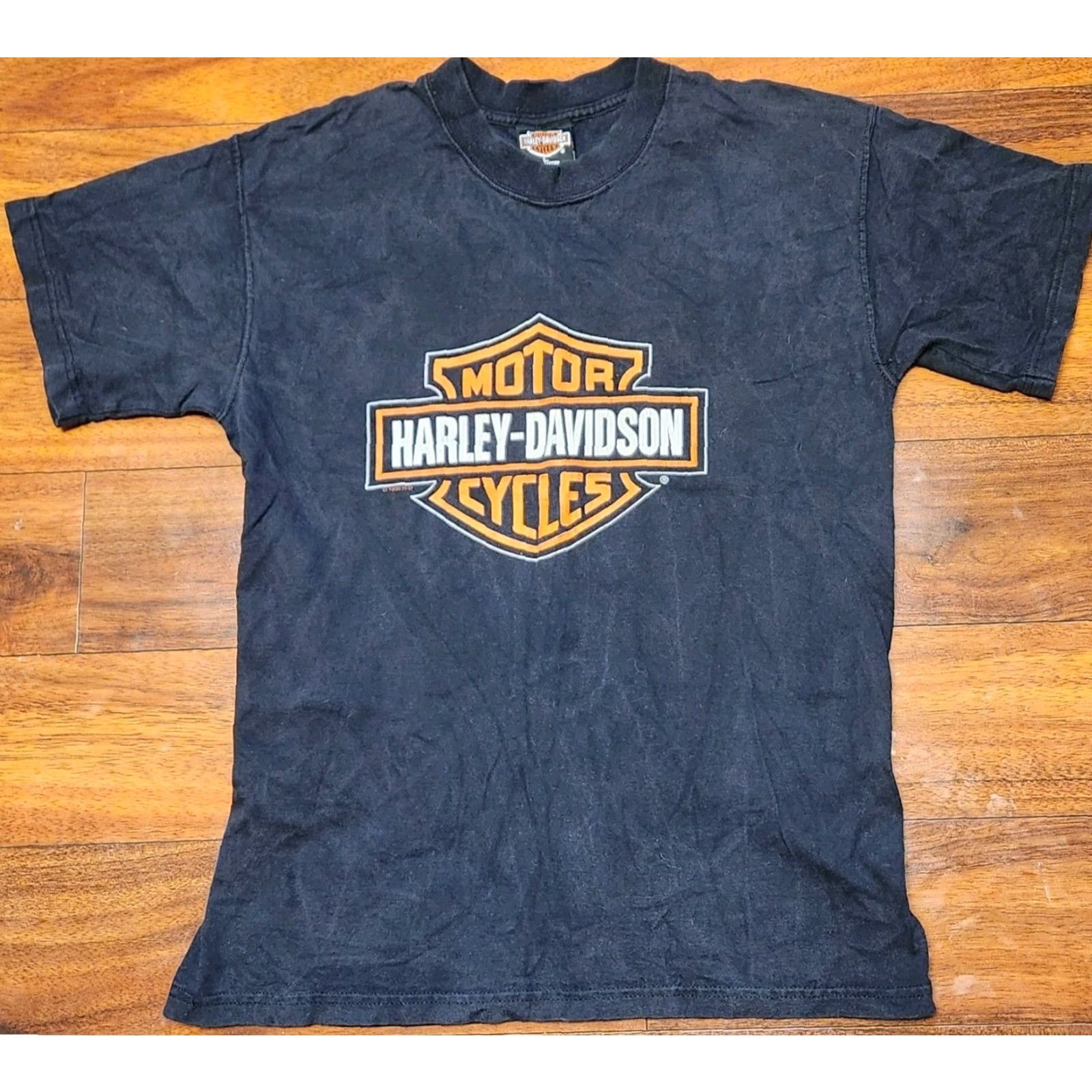 Harley Davidson VINTAGE Harley-Davidson STADIUM T Shirt Mens L Black 1996 London England HD USA Graphic Tee Mens L Decade 1990s Size US L / EU 52-54 / 3 - 3 Thumbnail