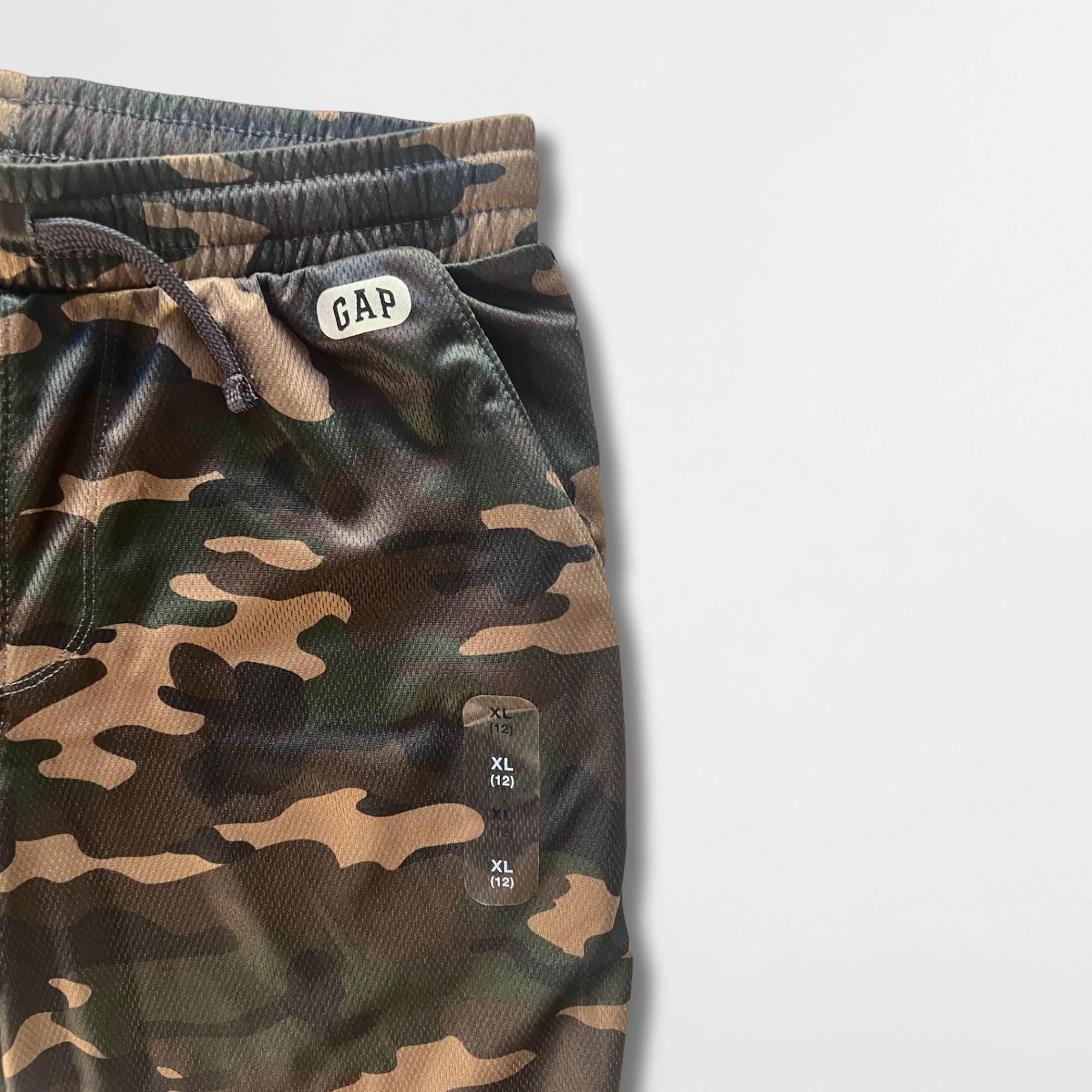 Gap GapFit Kids Camouflage Mesh Pull-On Shorts XL Recycled Mater Size US 28 / EU 44 - 4 Thumbnail