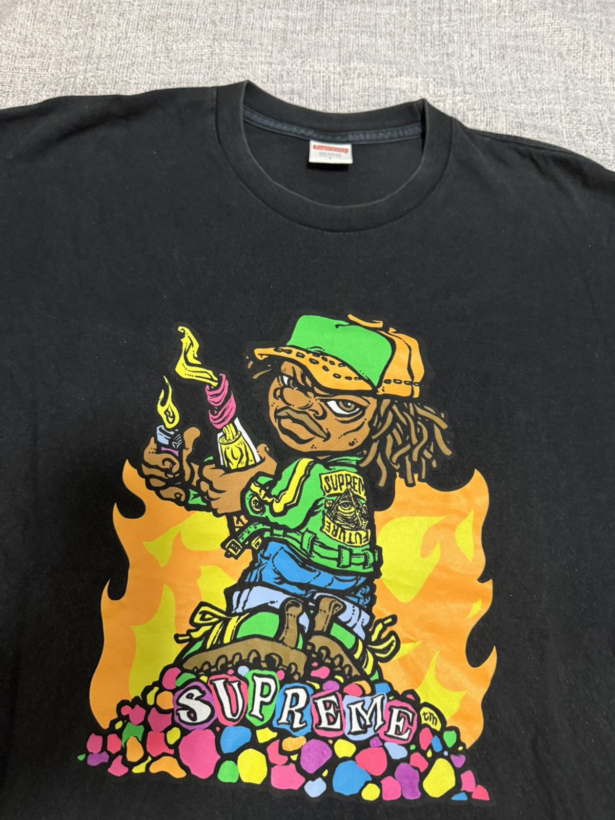 Supreme Supreme ss19 molotov kid tee T-shirt Size US L / EU 52-54 / 3 - 2 Thumbnail