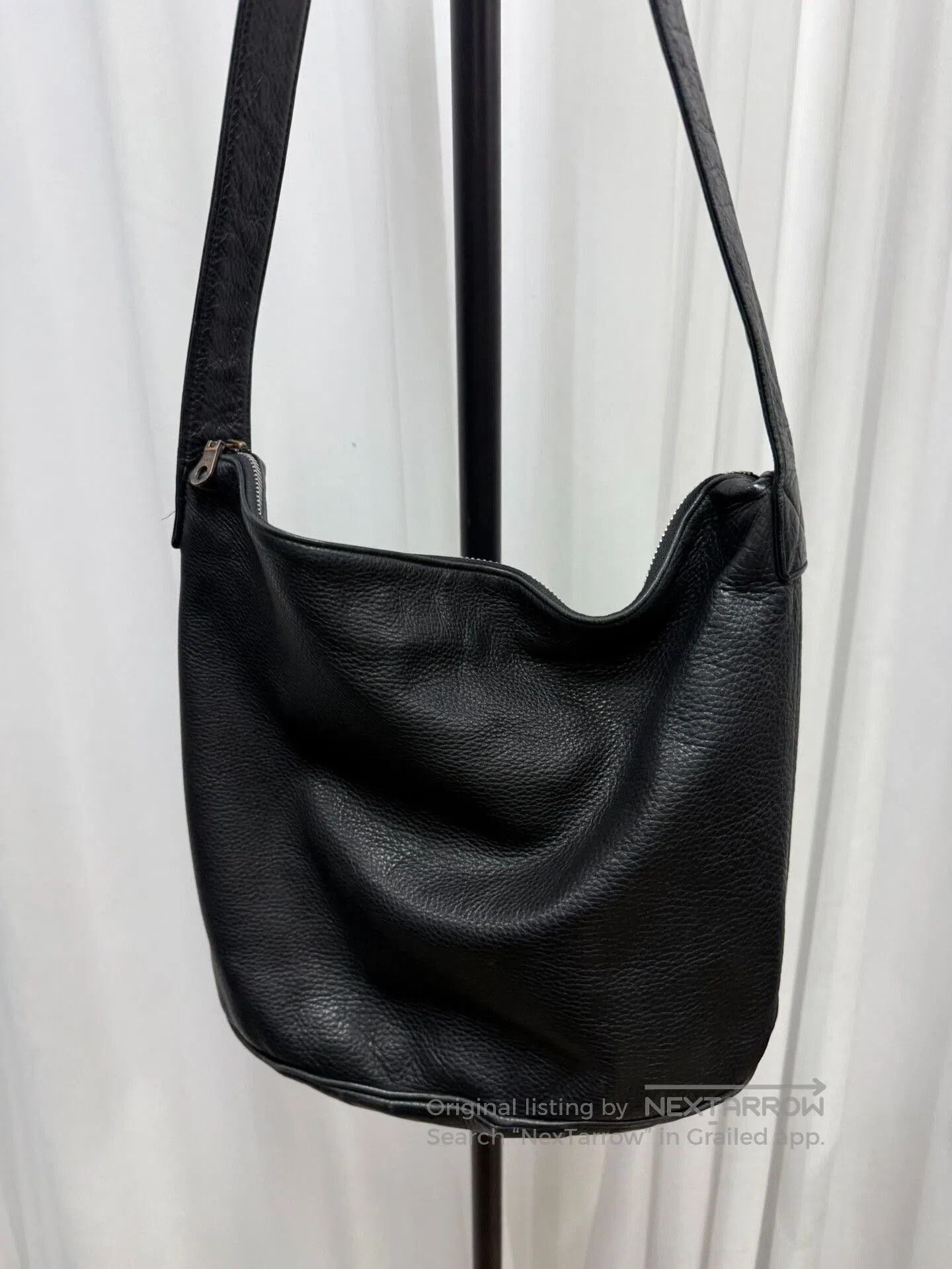 Yohji Yamamoto Yohji Yamamoto Black Leather Shoulder Bag. Size ONE SIZE - 3 Thumbnail