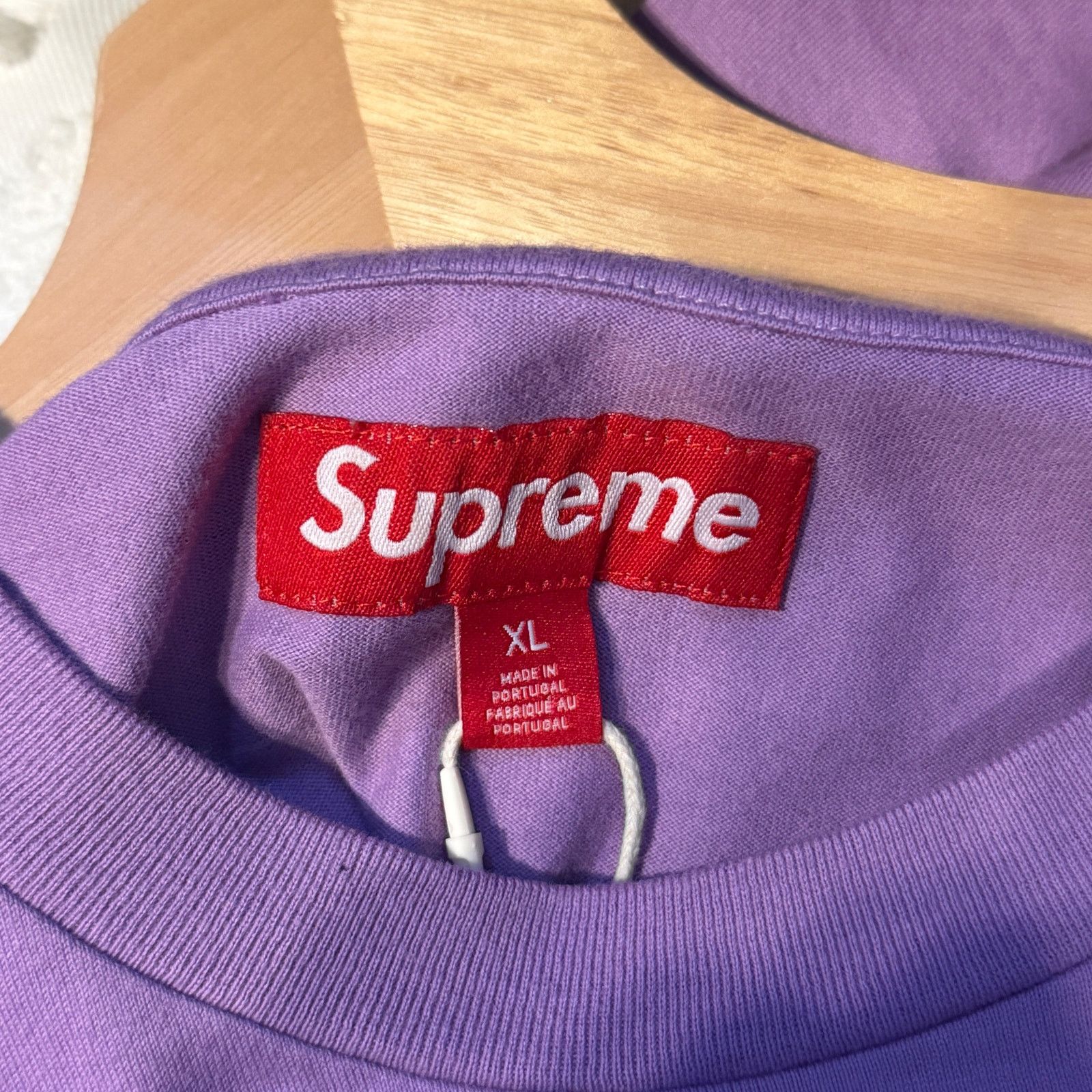 Supreme Supreme Intarsia Label T-Shirt Size US XL / EU 56 / 4 - 3 Thumbnail