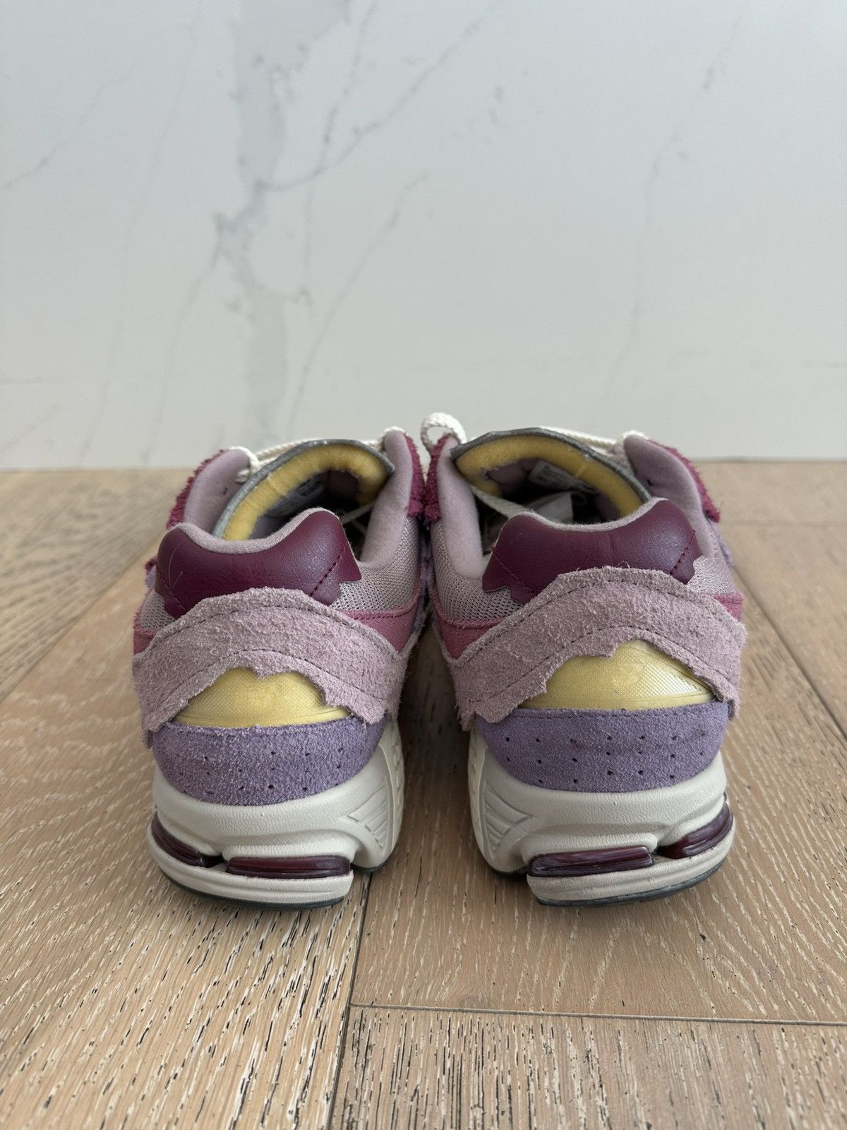 New Balance New Balance 2002R Protection Pack Pink Size US 10.5 / EU 43-44 - 3 Thumbnail