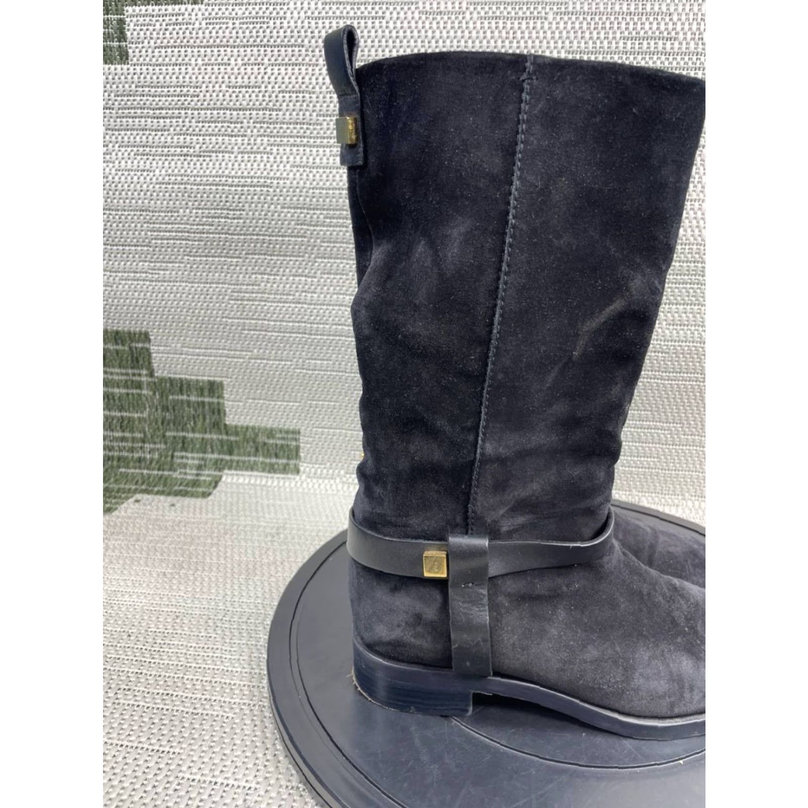 Stuart Weitzman Stuart Weitzman Casey Boot Women Mid-Calf Black Suede Pull On Riding Boot W Cas e y (8) - Size 8 Wide, Black, Suede, Riding, Mid-Calf, Casey, Women Size US 8 / IT 38 - 3 Thumbnail