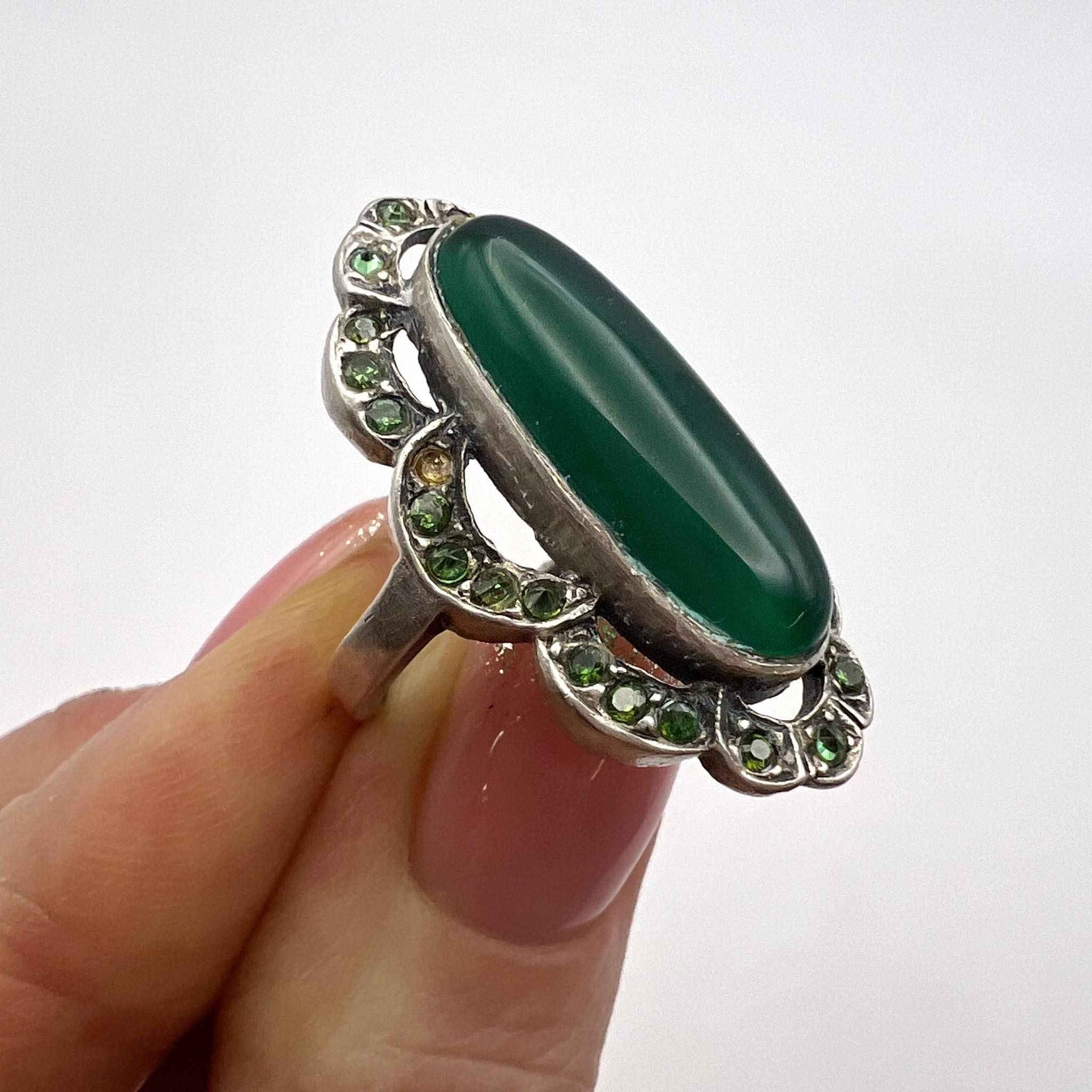 Vintage Vintage Sterling Silver 925 Ring Green Stone Size 6 Marked Size ONE SIZE - 8 Thumbnail