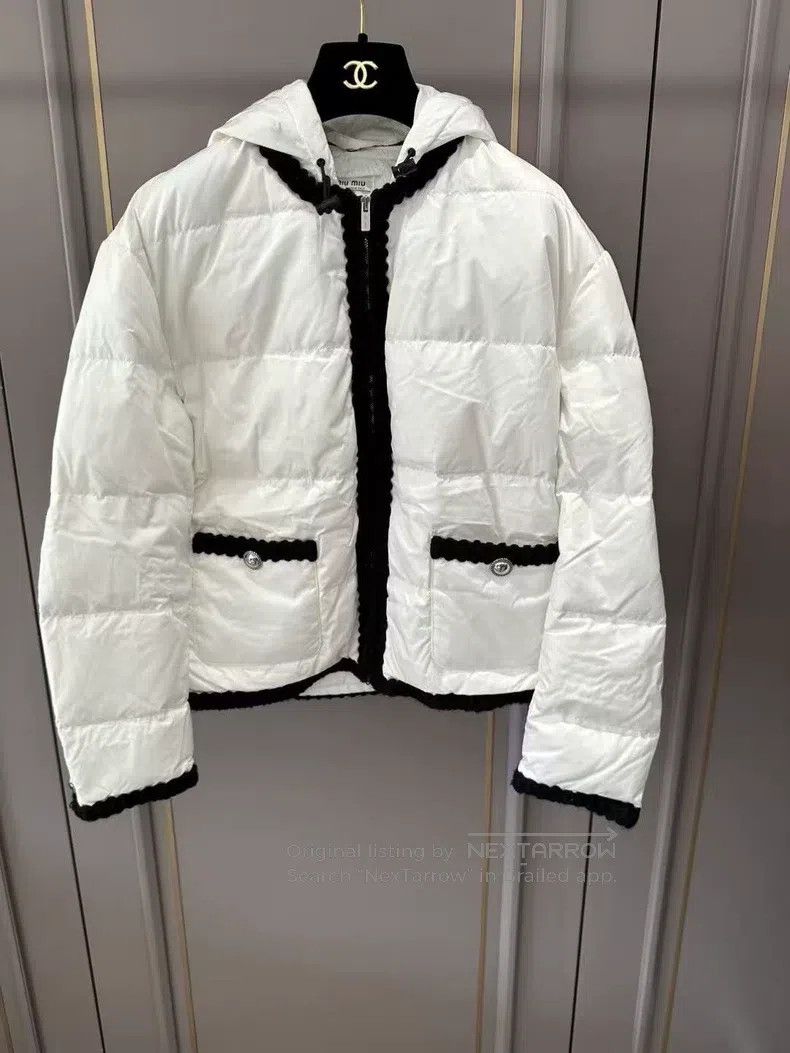Miu Miu 38 White hooded down jacket