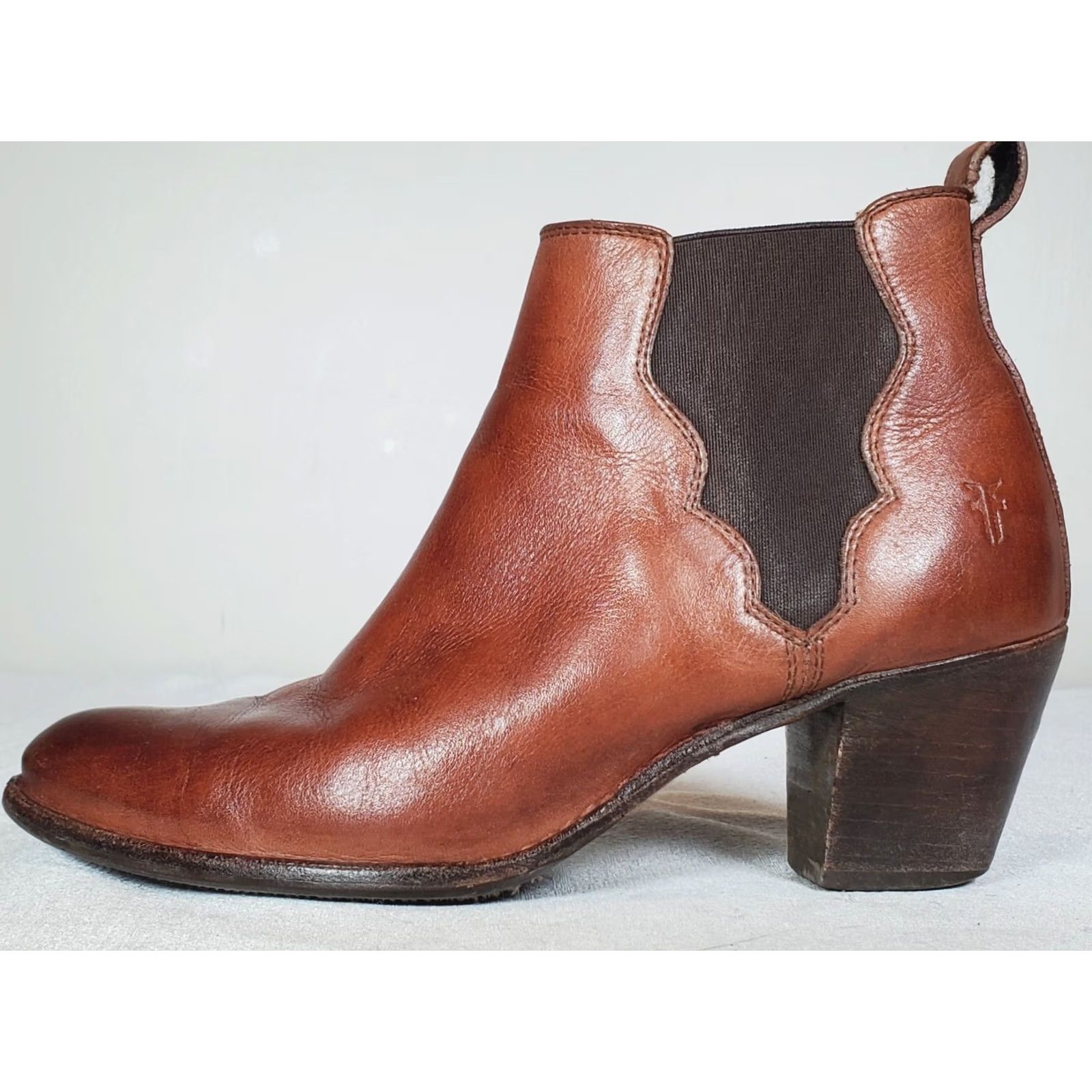 Frye FRYE Jackie Gore Stitching Horse Booties Brown Saddle Dakota Leather Women's US 8.5 B Chelsea Leather Boots Size US 9 / IT 39 - 5 Thumbnail