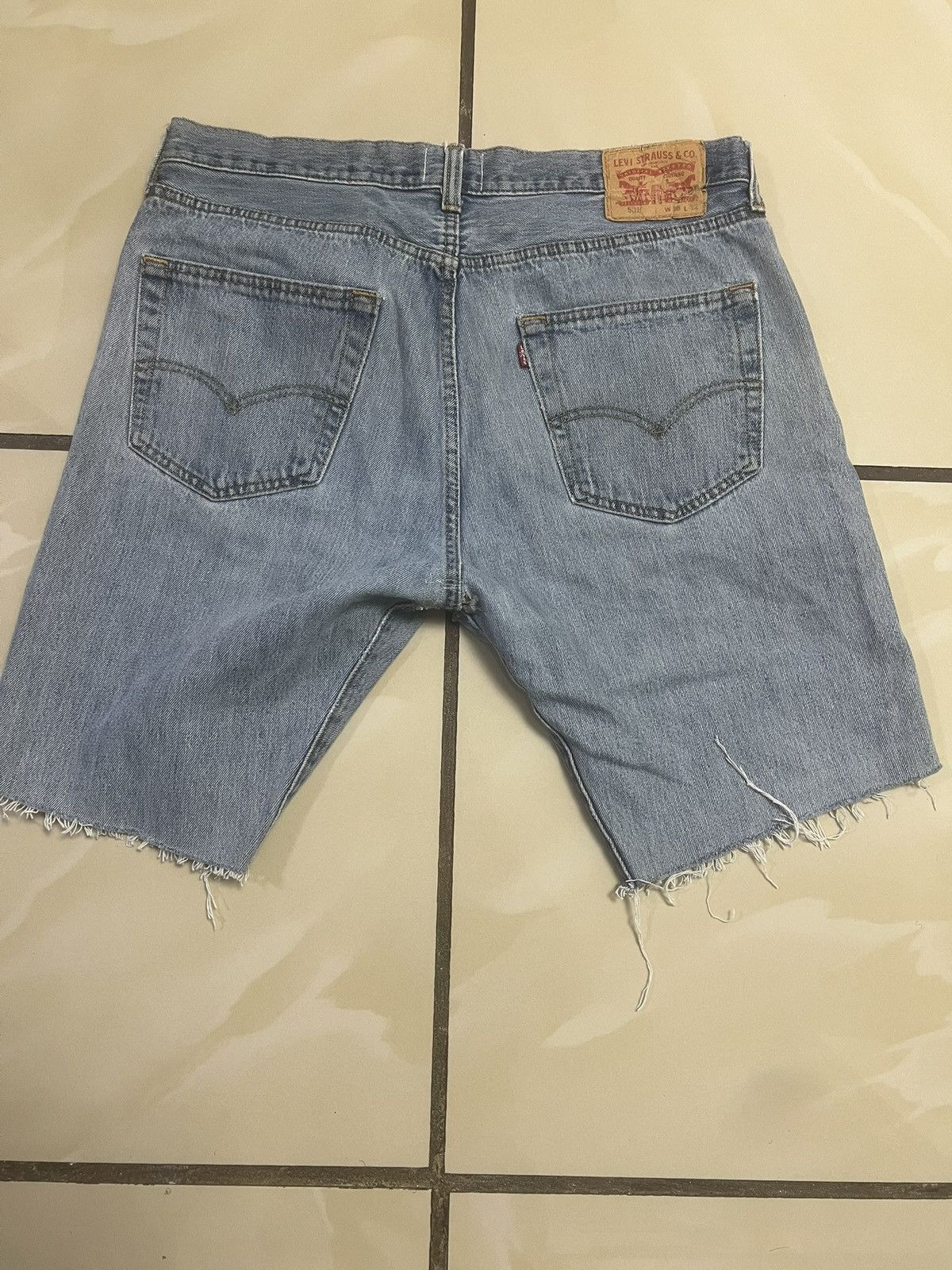 Levi's Levi denim jorts Size US 33 - 3 Thumbnail