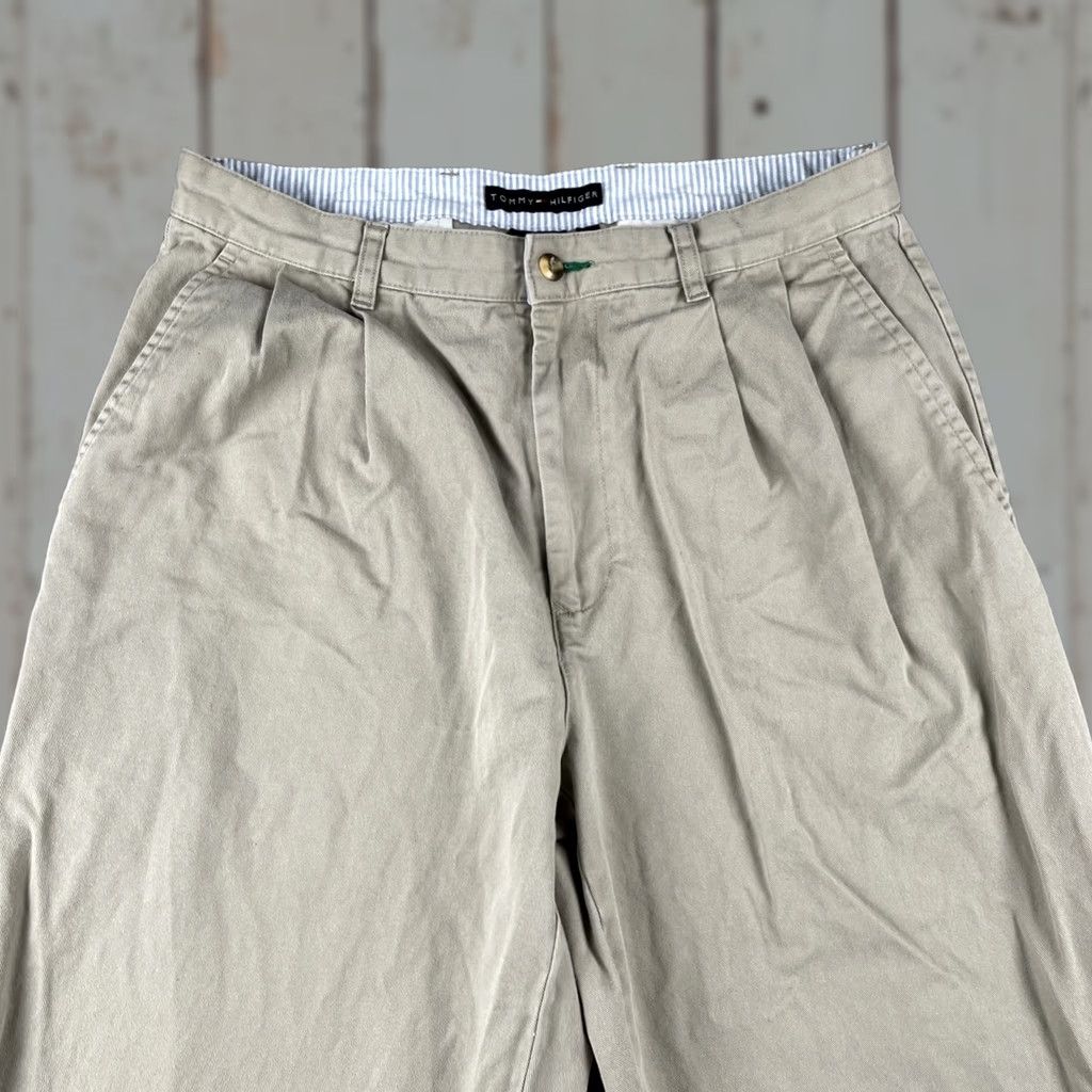 Tommy Hilfiger Vtg Tommy Hilfiger Chino Pants Mens 30x28 Beige Cotton Regular Inseam 28 Athletic Casual Retro Preppy Size US 30 / EU 46 - 1 Thumbnail