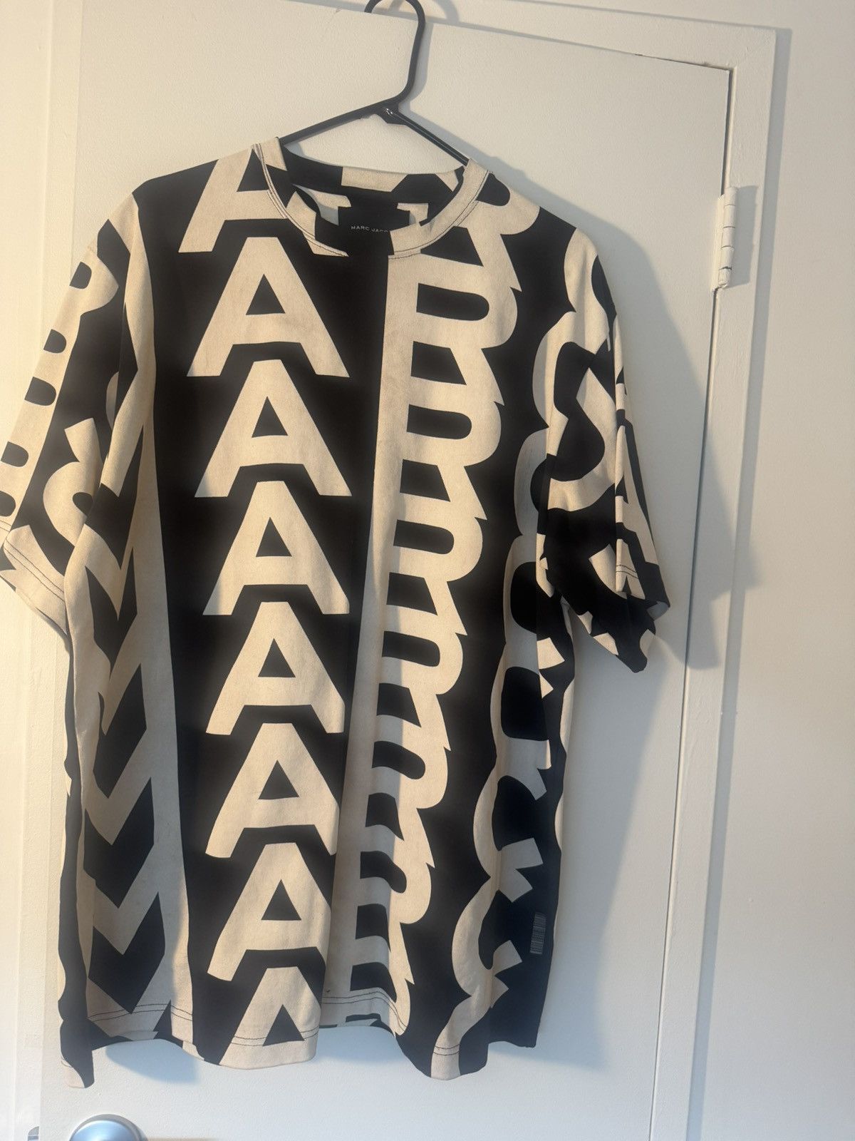 Marc Jacobs Marc Jacobs The Monogram Big Tee Size US M / EU 48-50 / 2 - 1 Thumbnail
