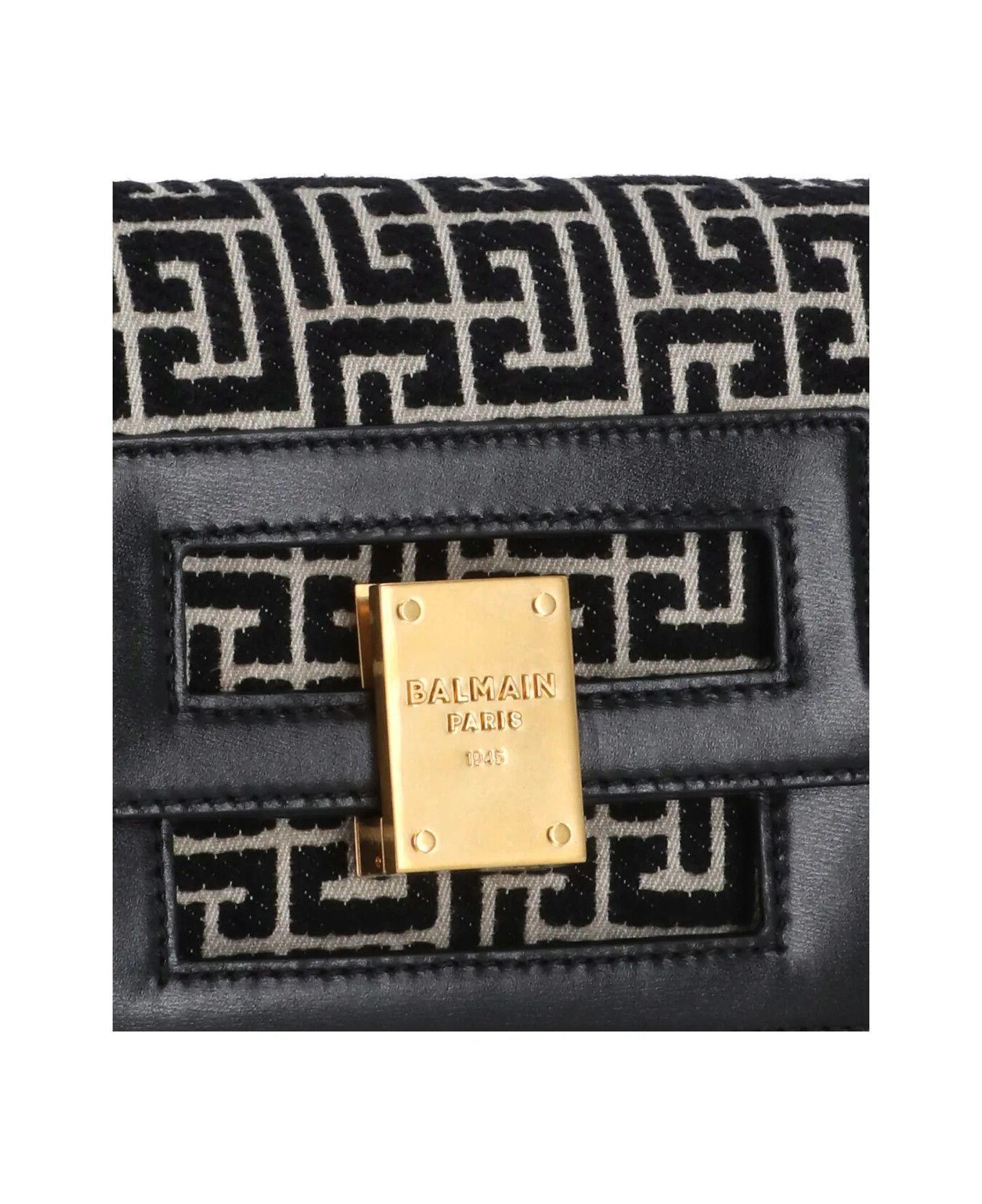 Balmain o1s1wg111225 Size:OS/Oversize 1945 Clutch in Black Size ONE SIZE - 4 Thumbnail