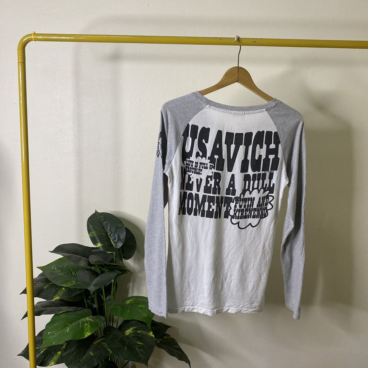 Cartoon Network × Vintage Vintage 2010 MTV Japan Usavich Animated Series Promo LS Tee Size US S / EU 44-46 / 1 - 7 Thumbnail