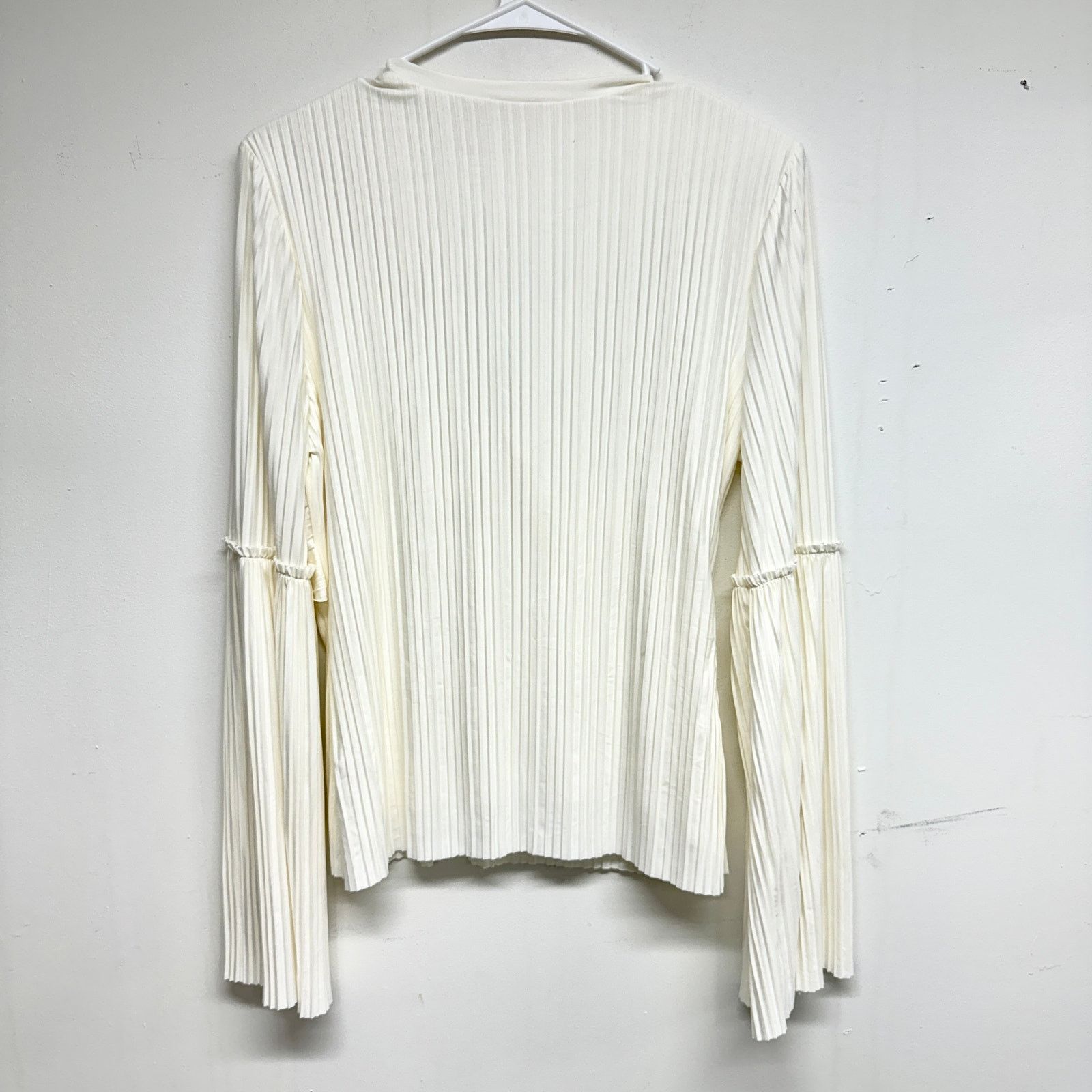 Bailey 44 BAILEY/44 White Ruffled Pleated Bell Sleeve Top Size Large Size L / US 10 / IT 46 - 4 Thumbnail