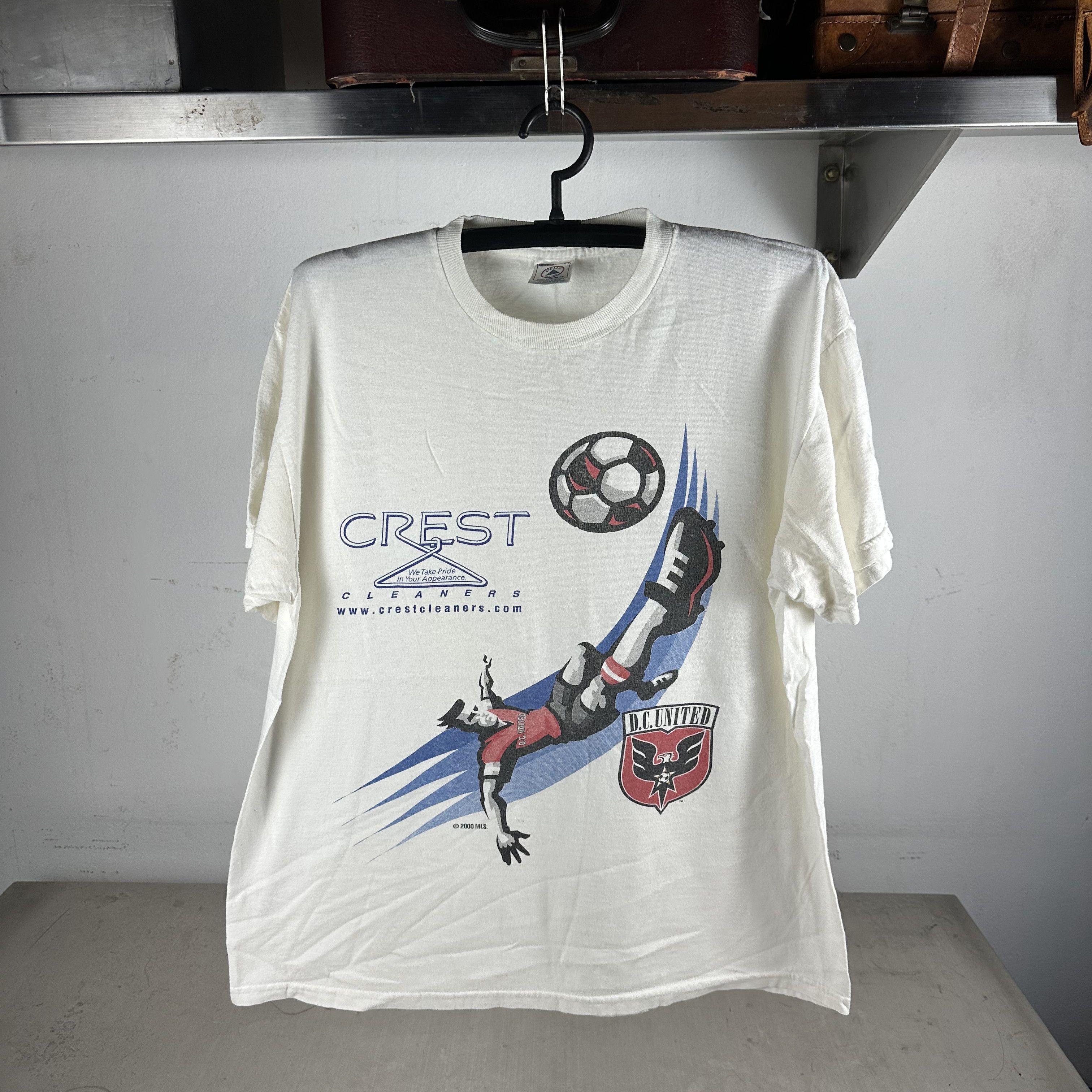 Vintage 2000 DC United MLS Soccer Crest Cleaners Promo T-shirt Size US L / EU 52-54 / 3 - 1 Thumbnail