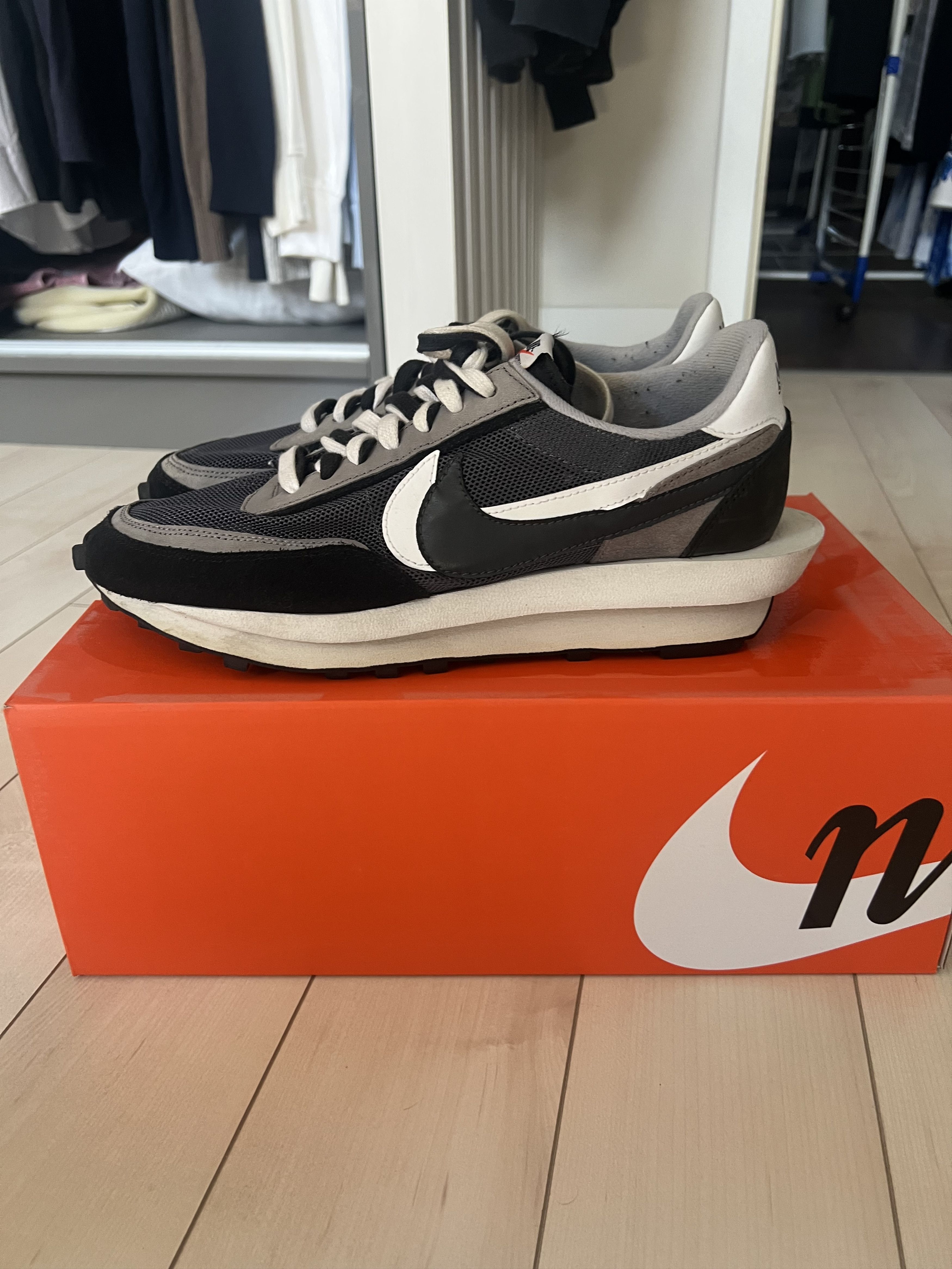 Nike × Sacai Nike x Sacai LDWaffle Black/Anthracite Size US 11 / EU 44 - 1 Thumbnail