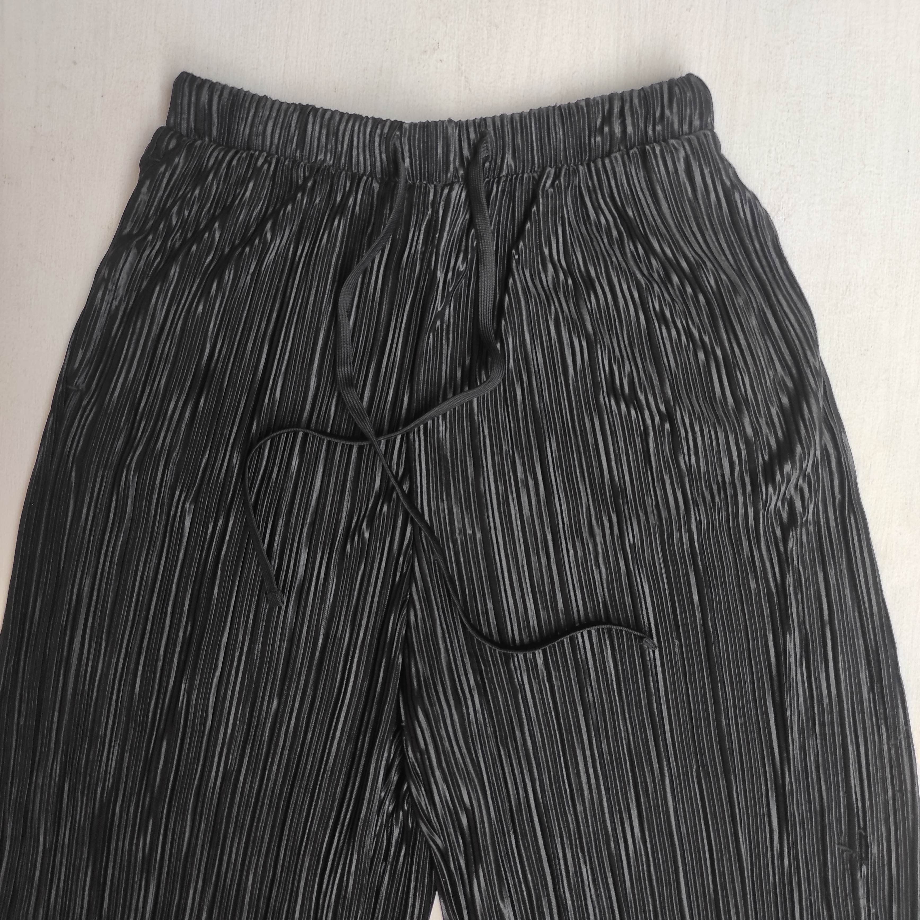 GU GU Flare Pleats Pants Size US 28 / EU 44 - 3 Thumbnail