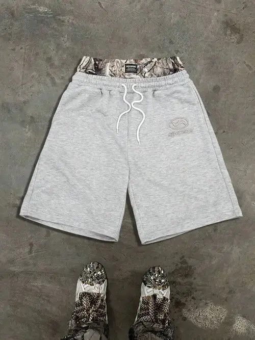 Other Tomoko x Naomi Double waist street shorts oversize Size US 32 / EU 48 - 1 Thumbnail