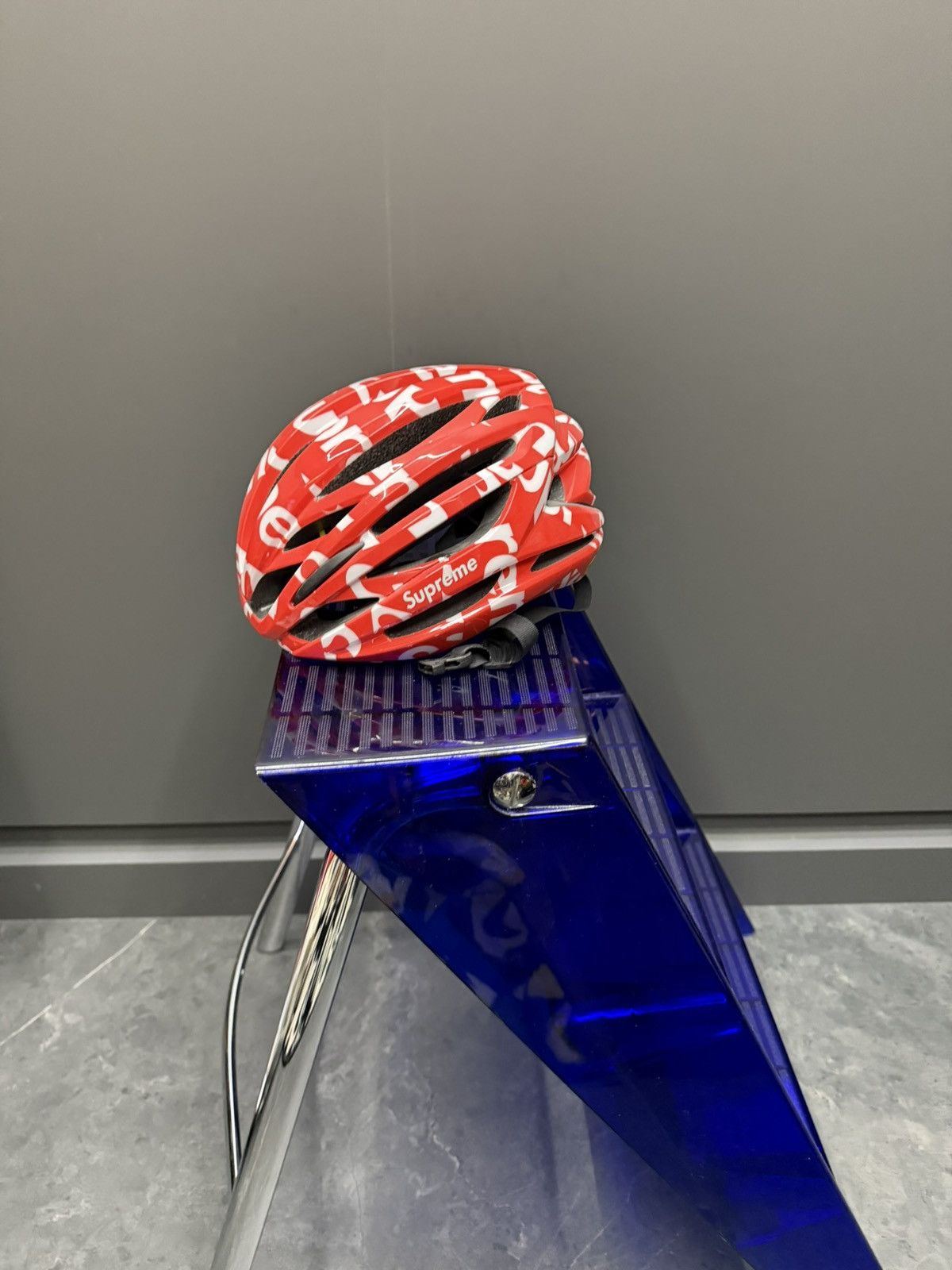 Supreme Helmet Giro | Grailed